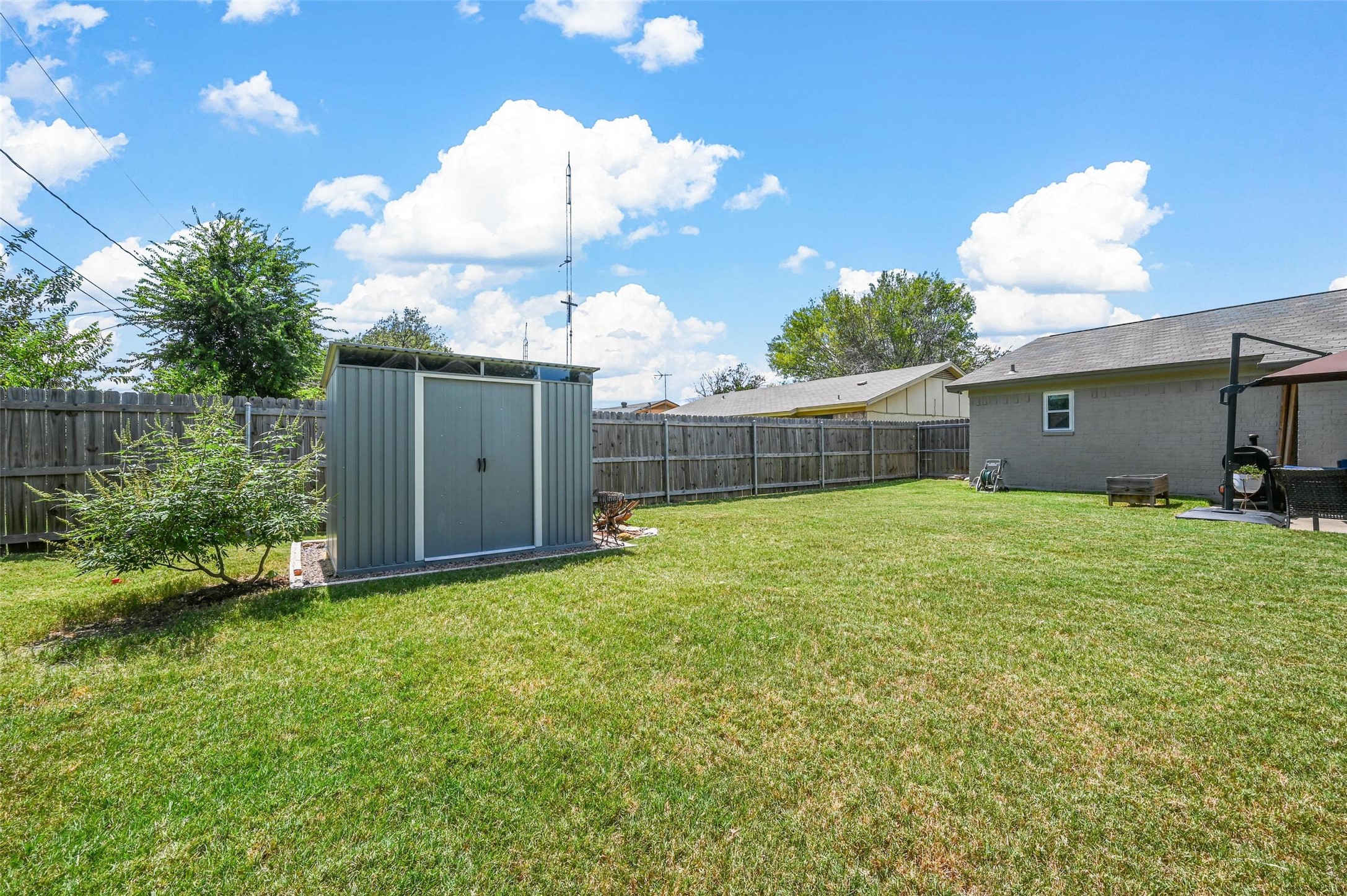 6372 Dorchester Trail