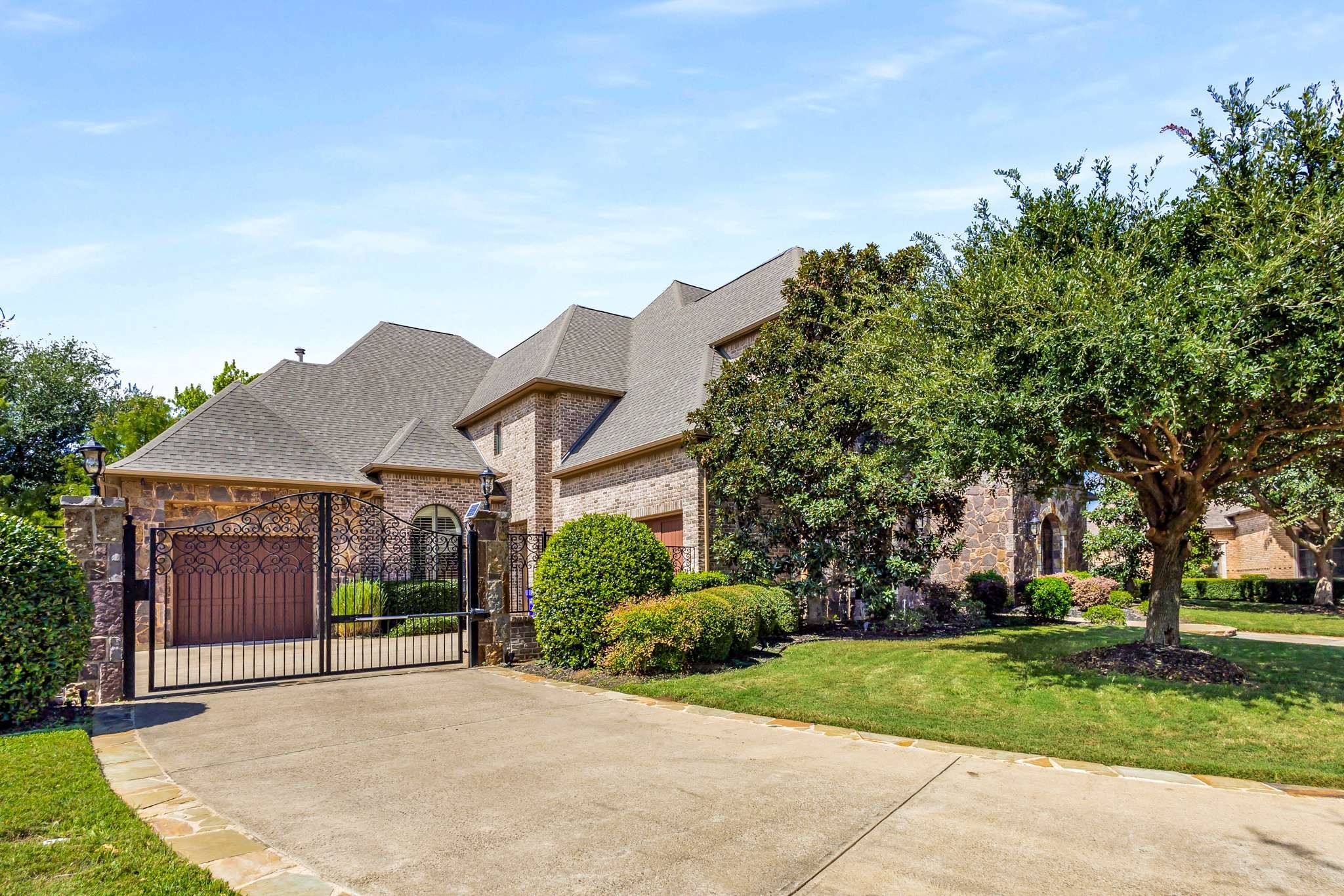 6720 St Moritz Parkway