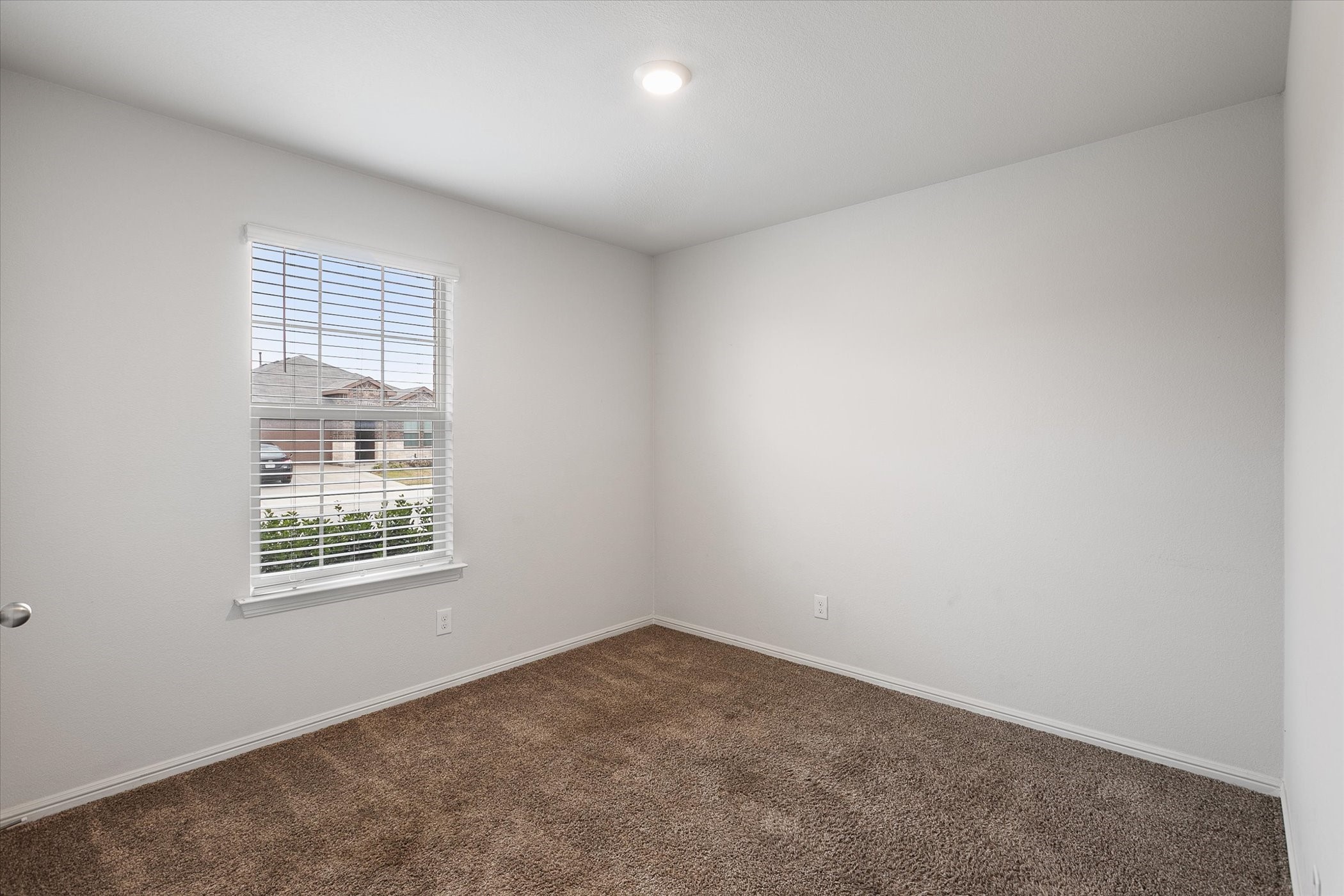 10386 Fort Belknap Trail