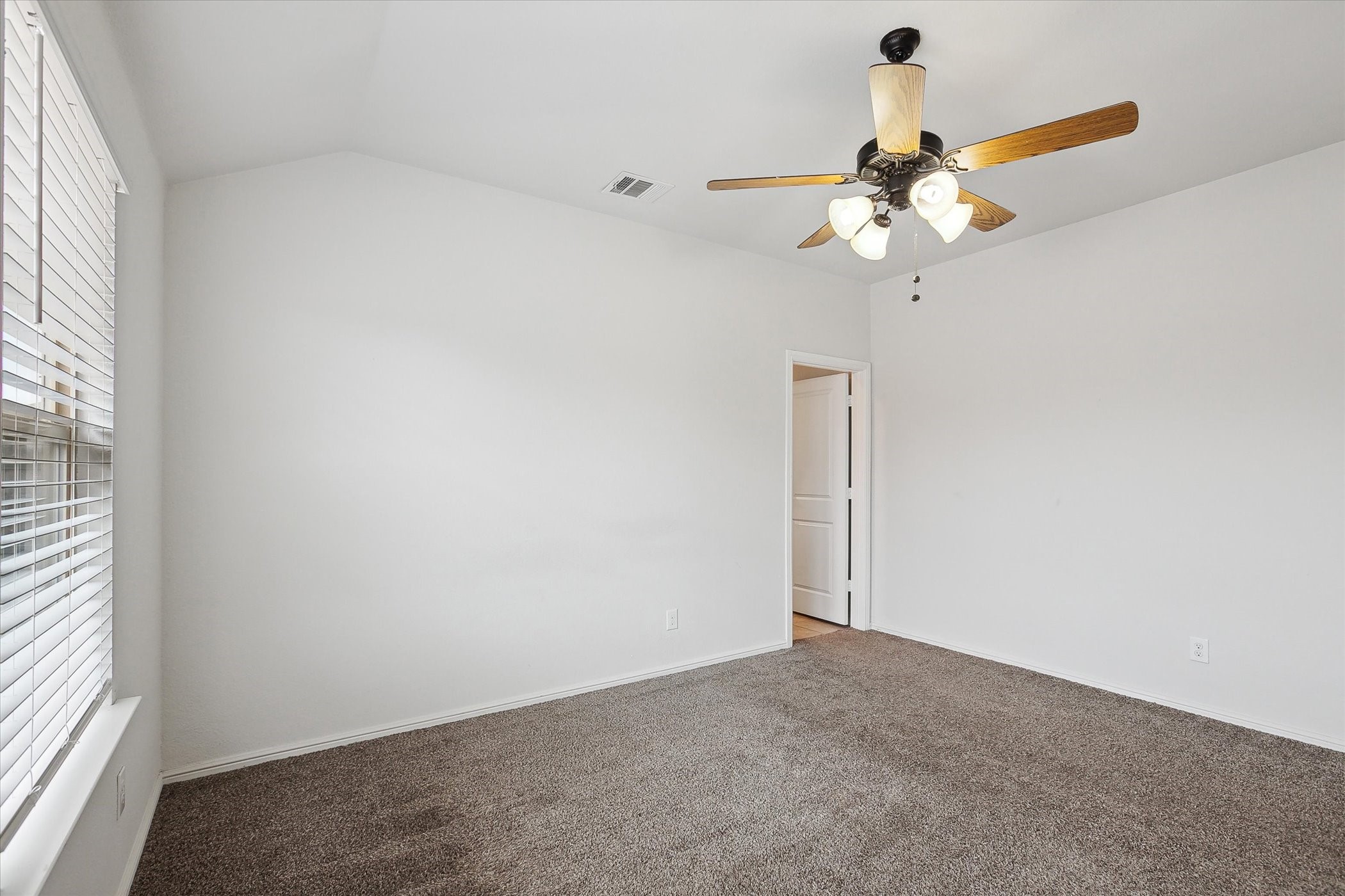 10386 Fort Belknap Trail