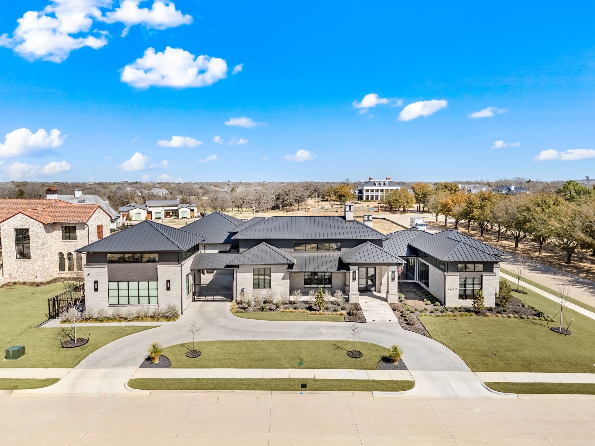 1412 Manchester Court