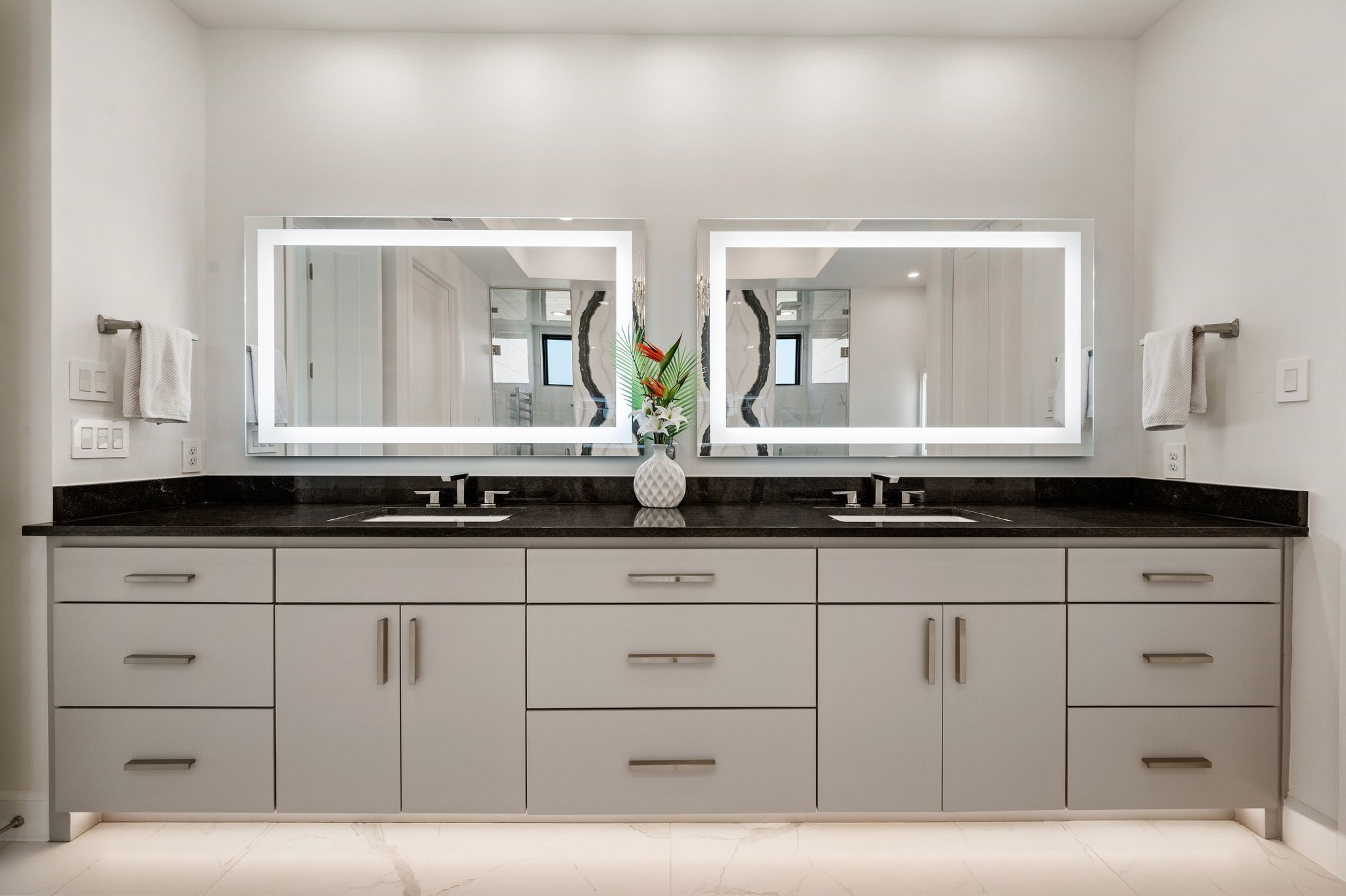 1412 Manchester Court