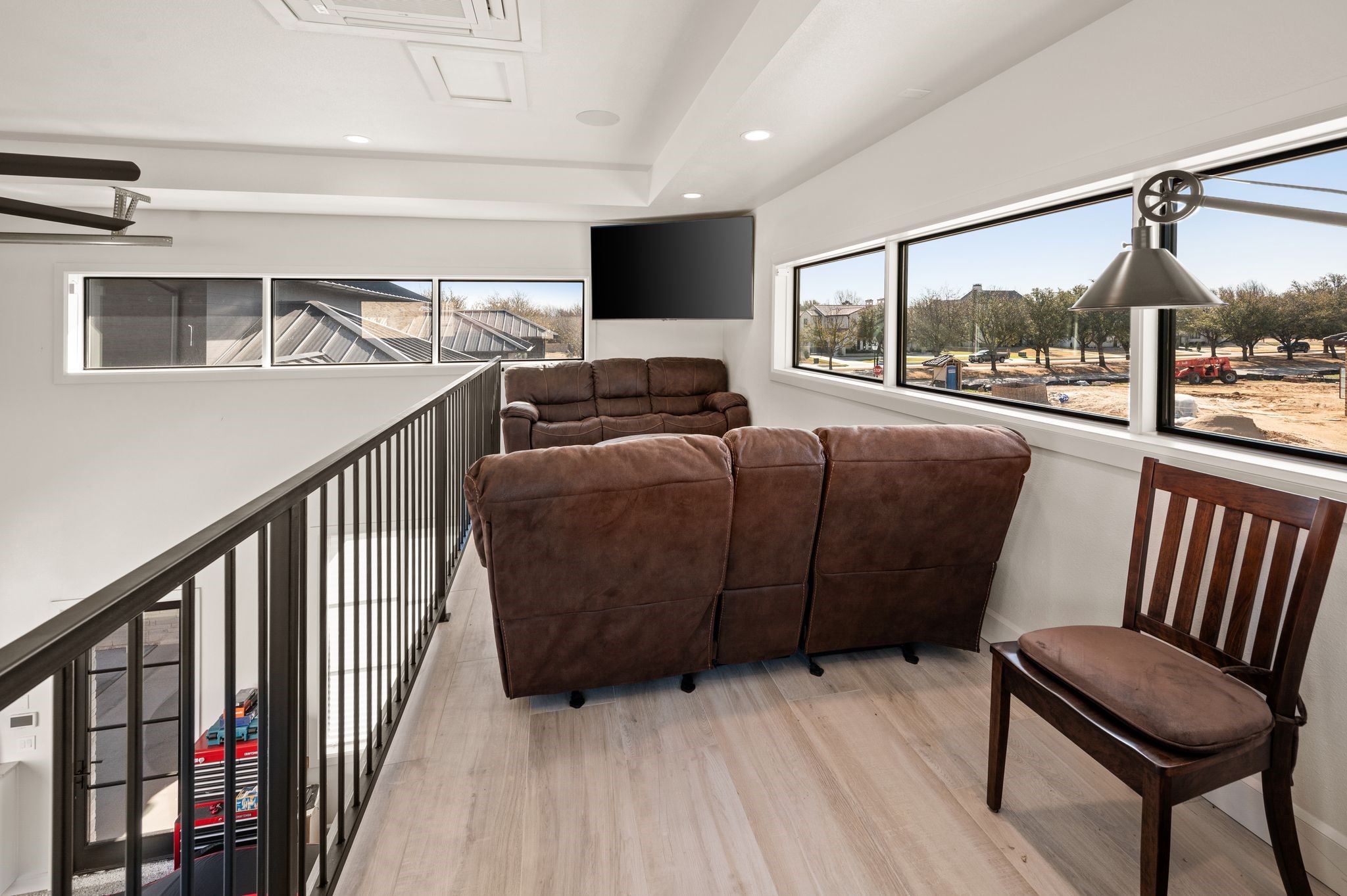 1412 Manchester Court