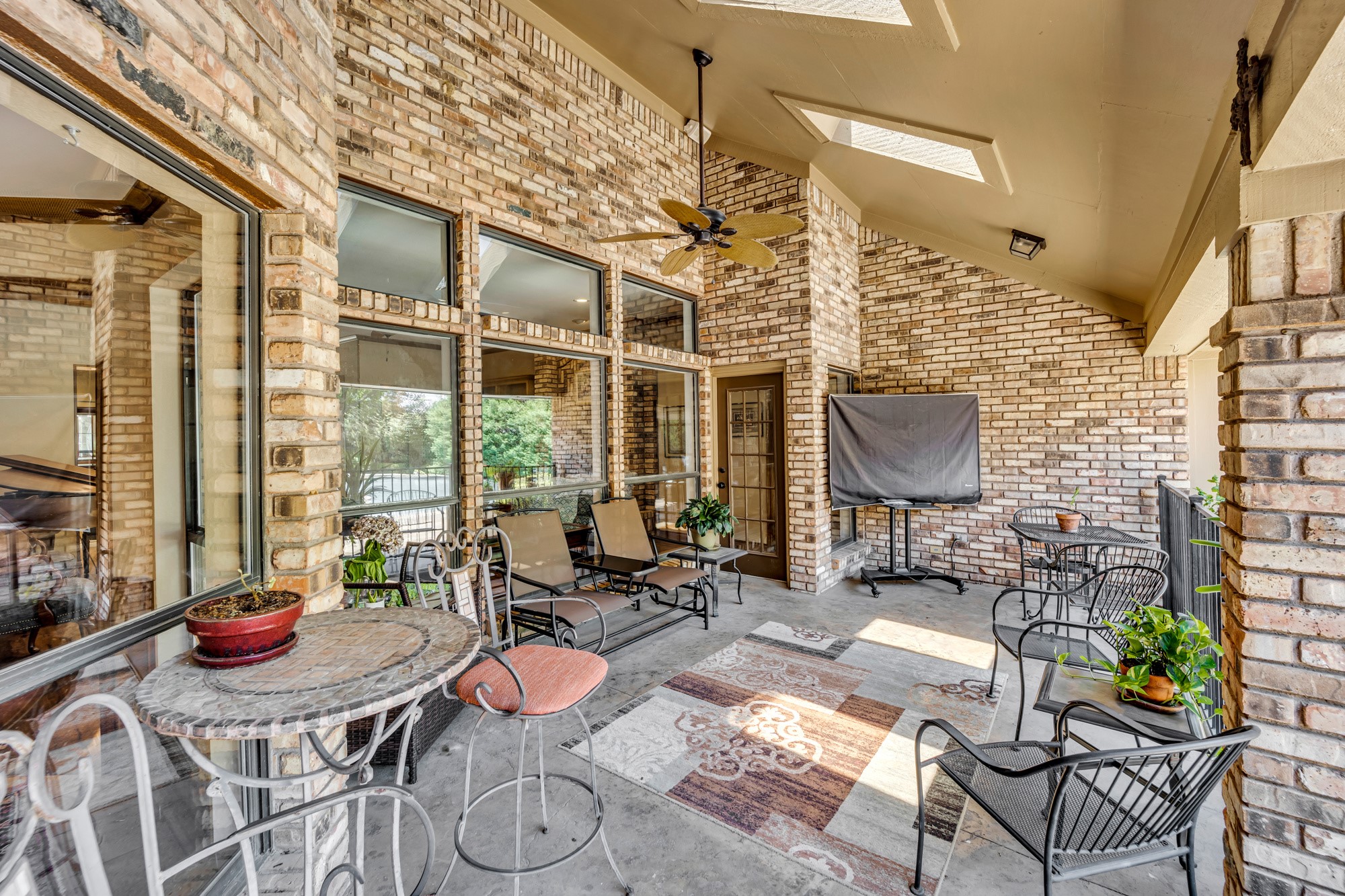 4203 Pembrooke Parkway W