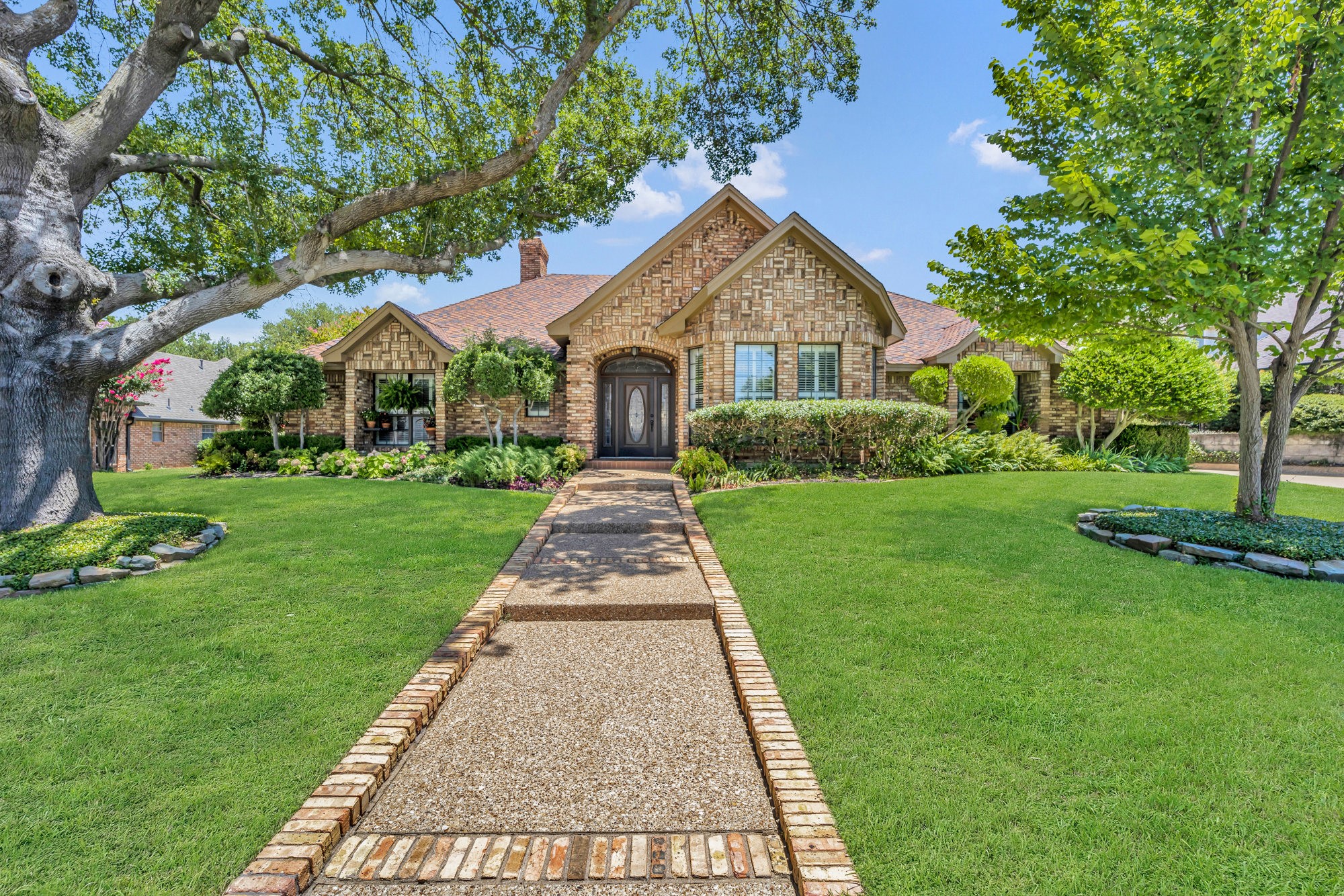 4203 Pembrooke Parkway W