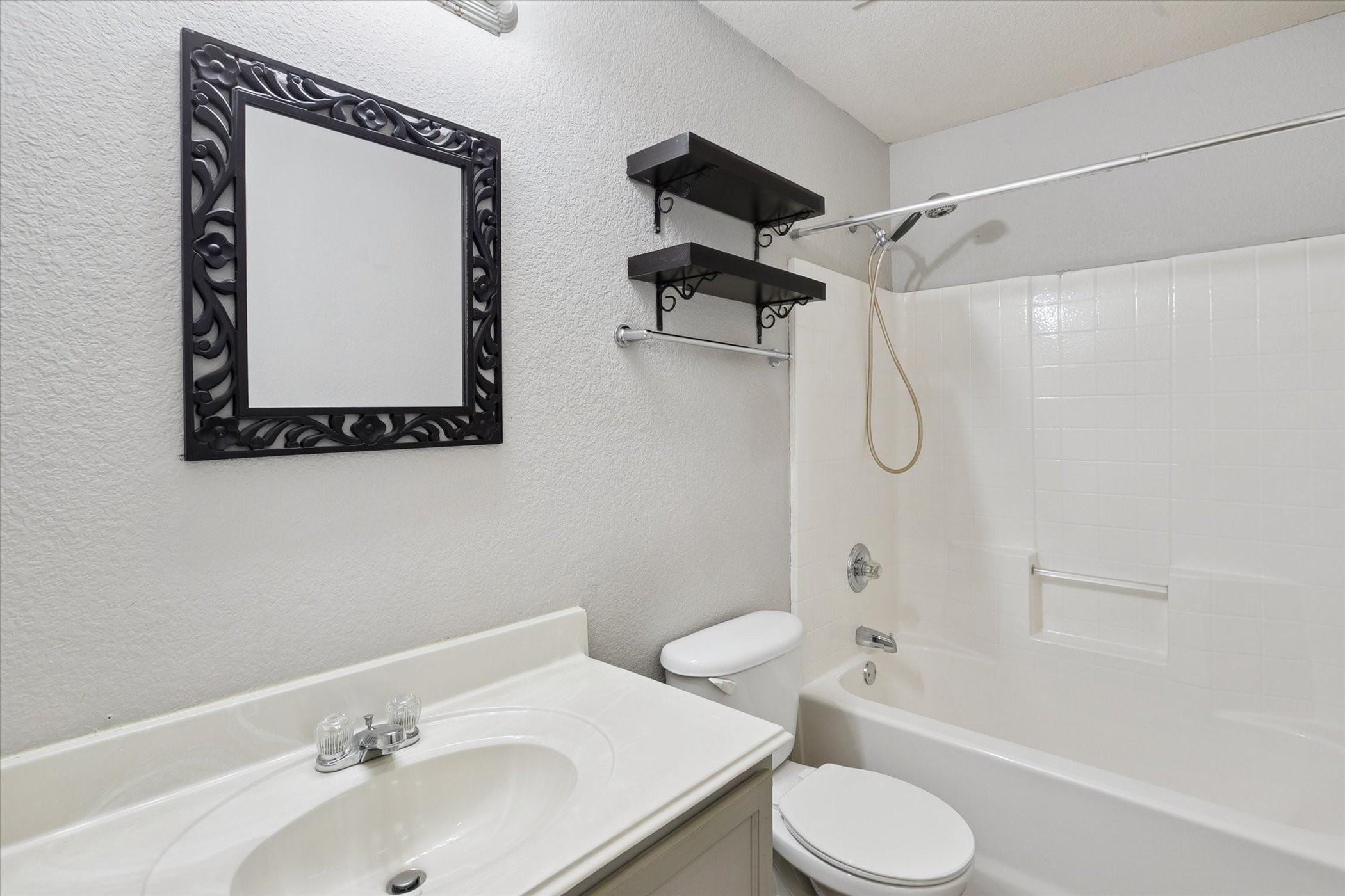 13101 Evergreen Drive