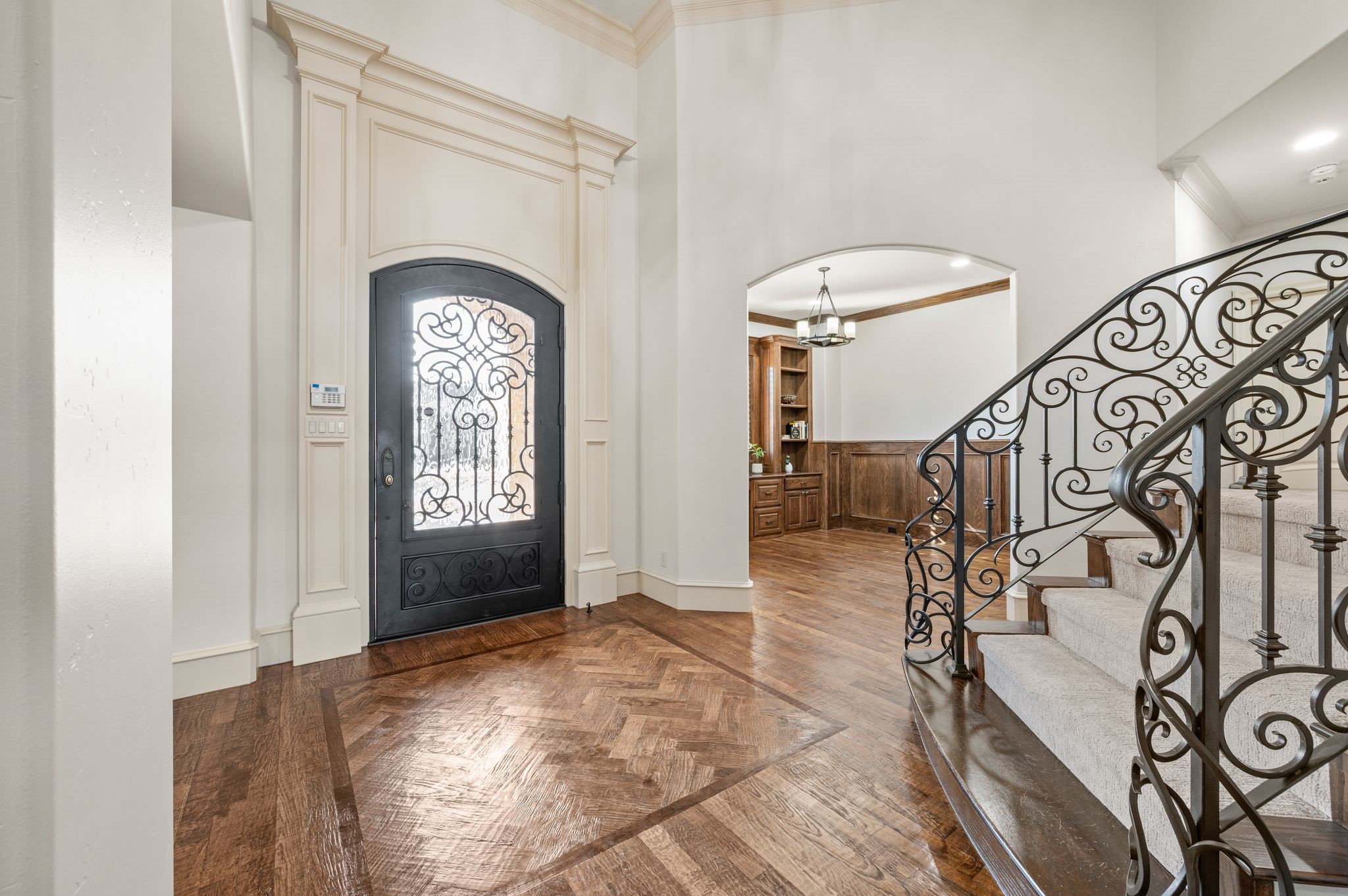 2404 Arbor Gate Lane