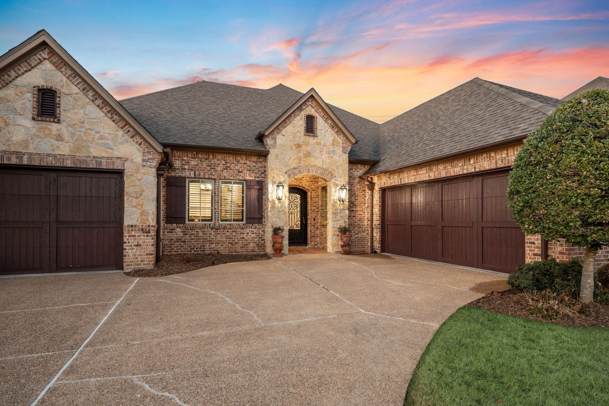 2404 Arbor Gate Lane