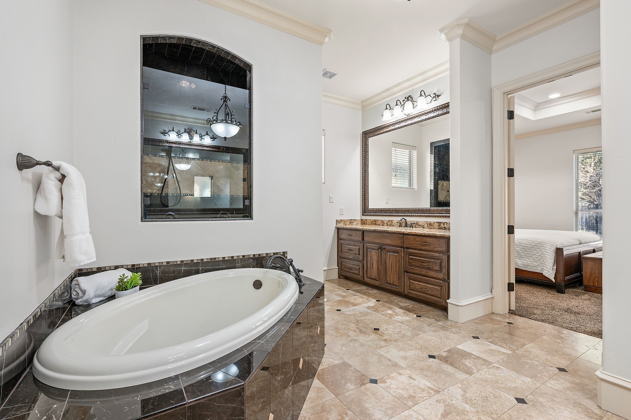 2404 Arbor Gate Lane