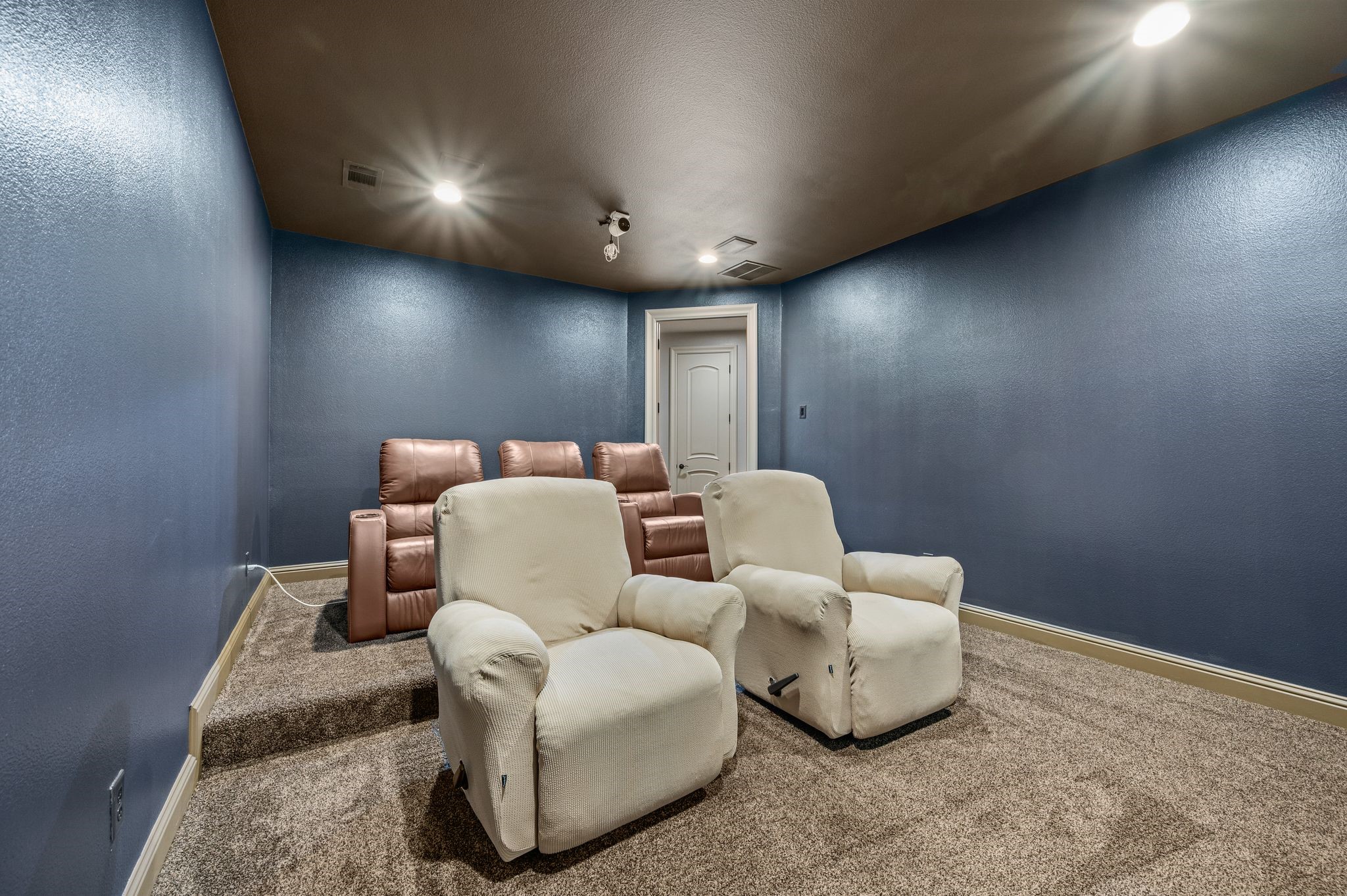 2404 Arbor Gate Lane