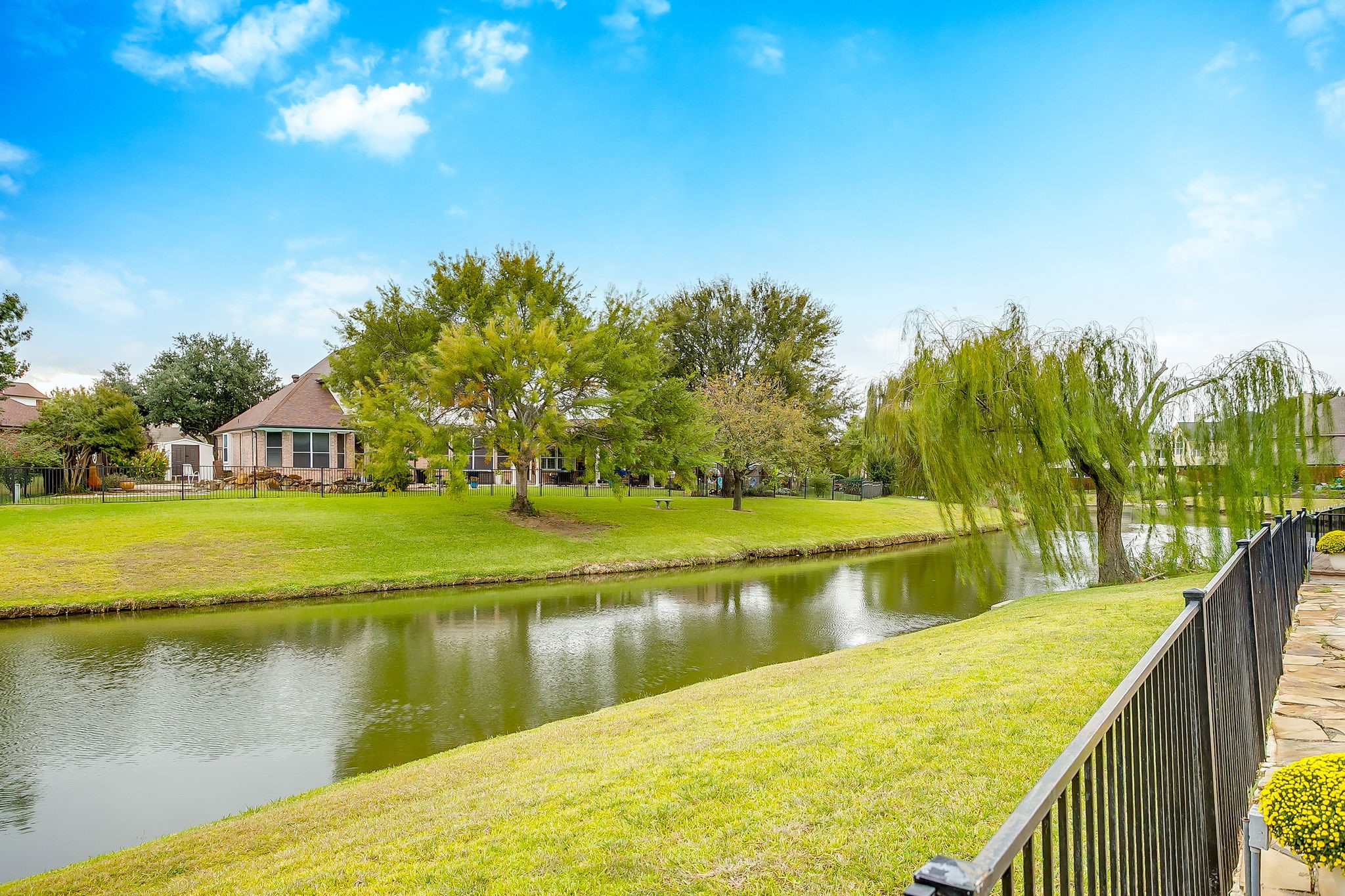 1529 Briar Meadow Drive