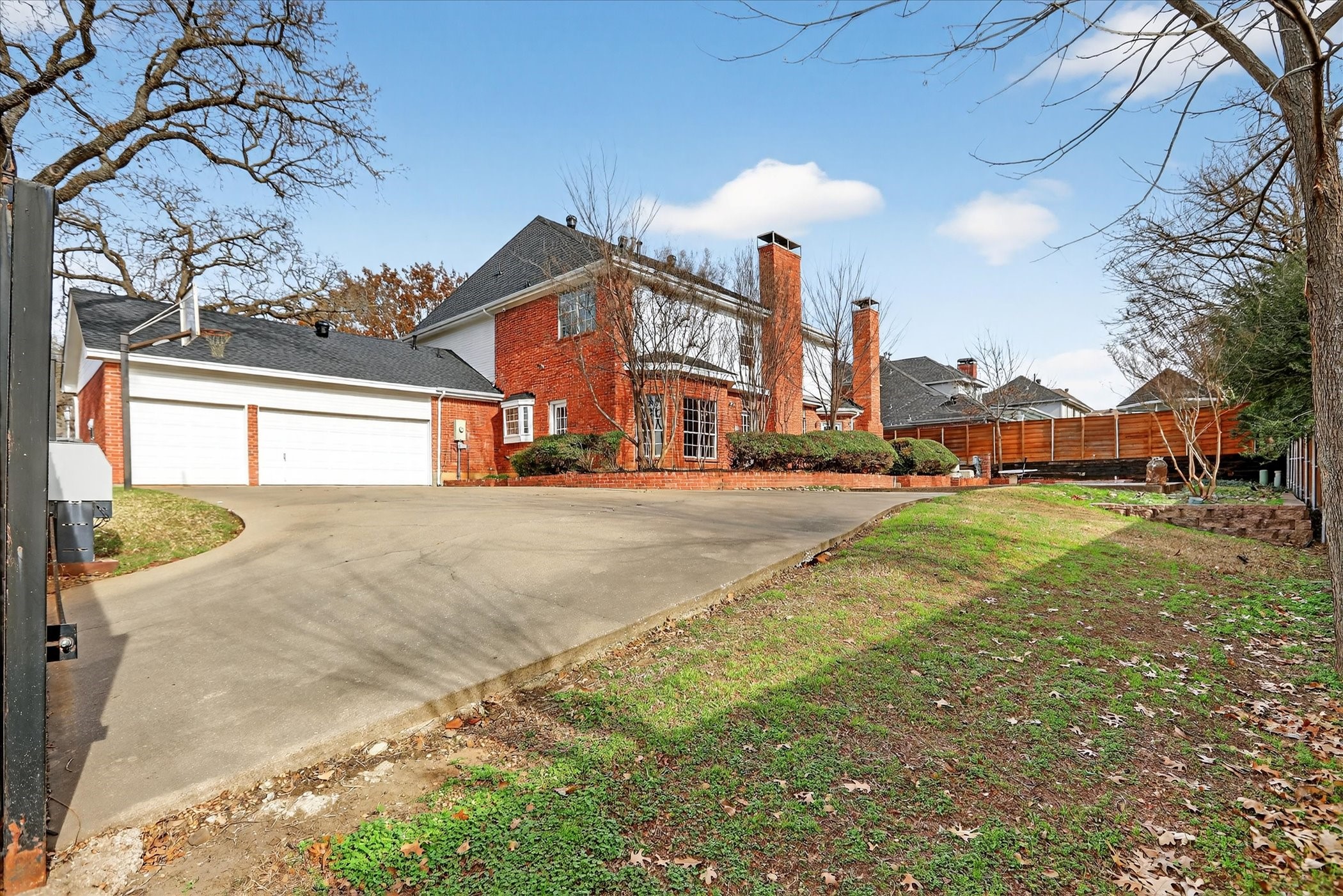 3403 Crossgate Circle S