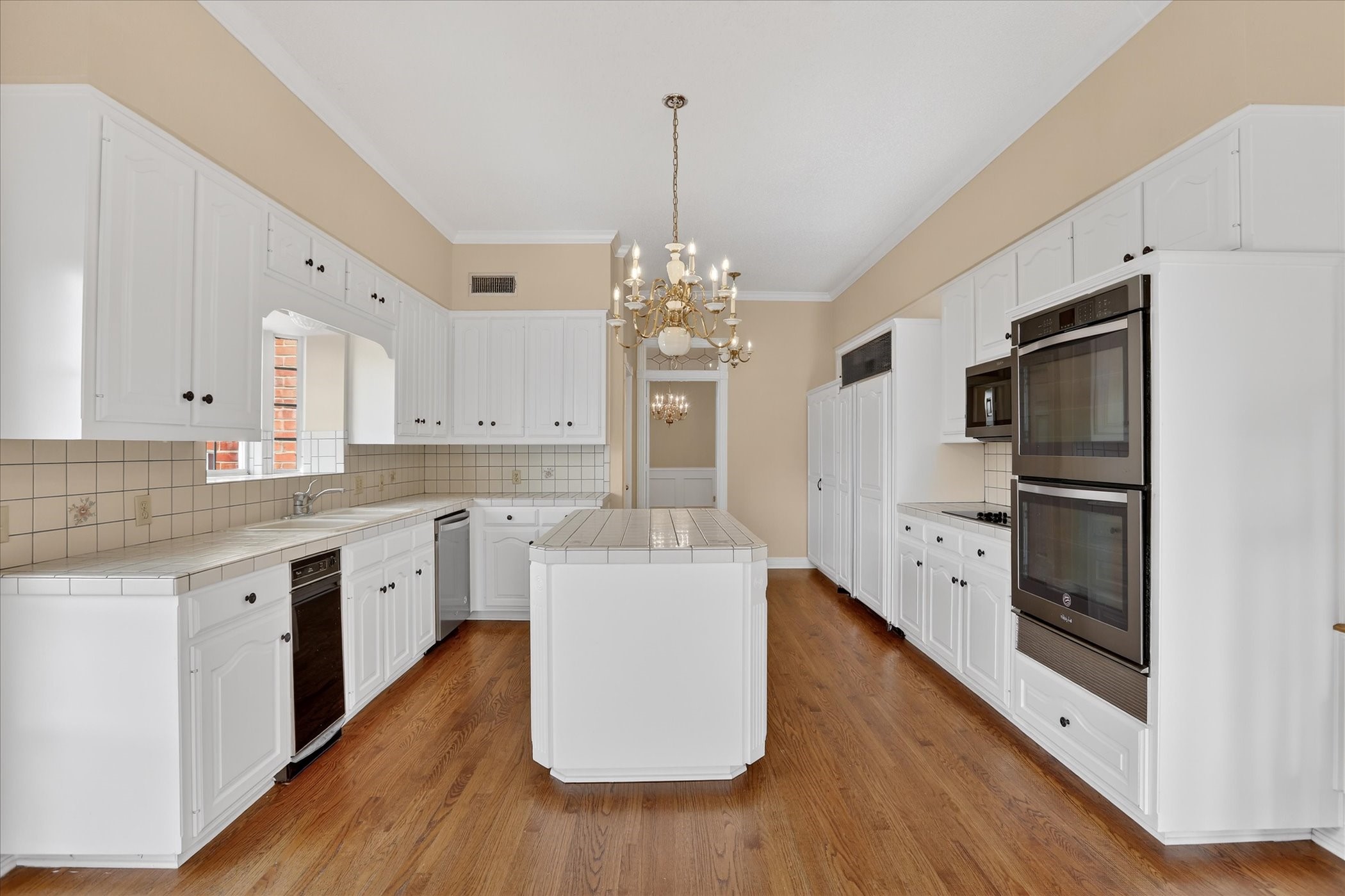 3403 Crossgate Circle S