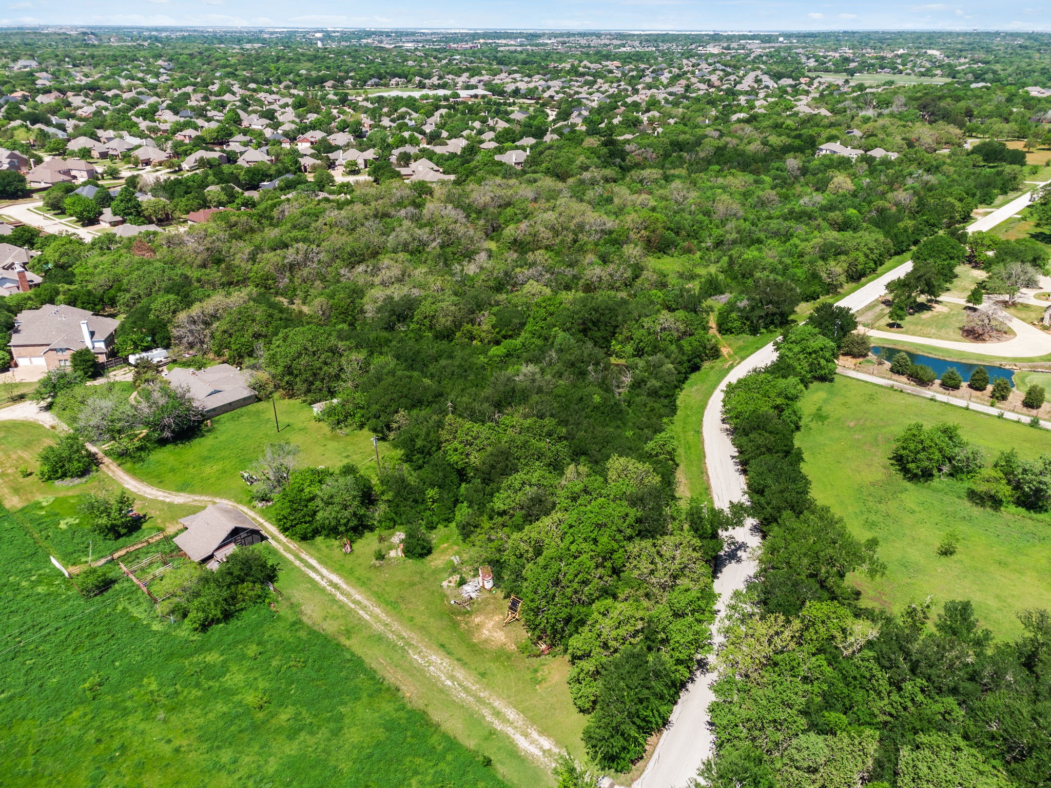 8801 Indian Knoll Trail