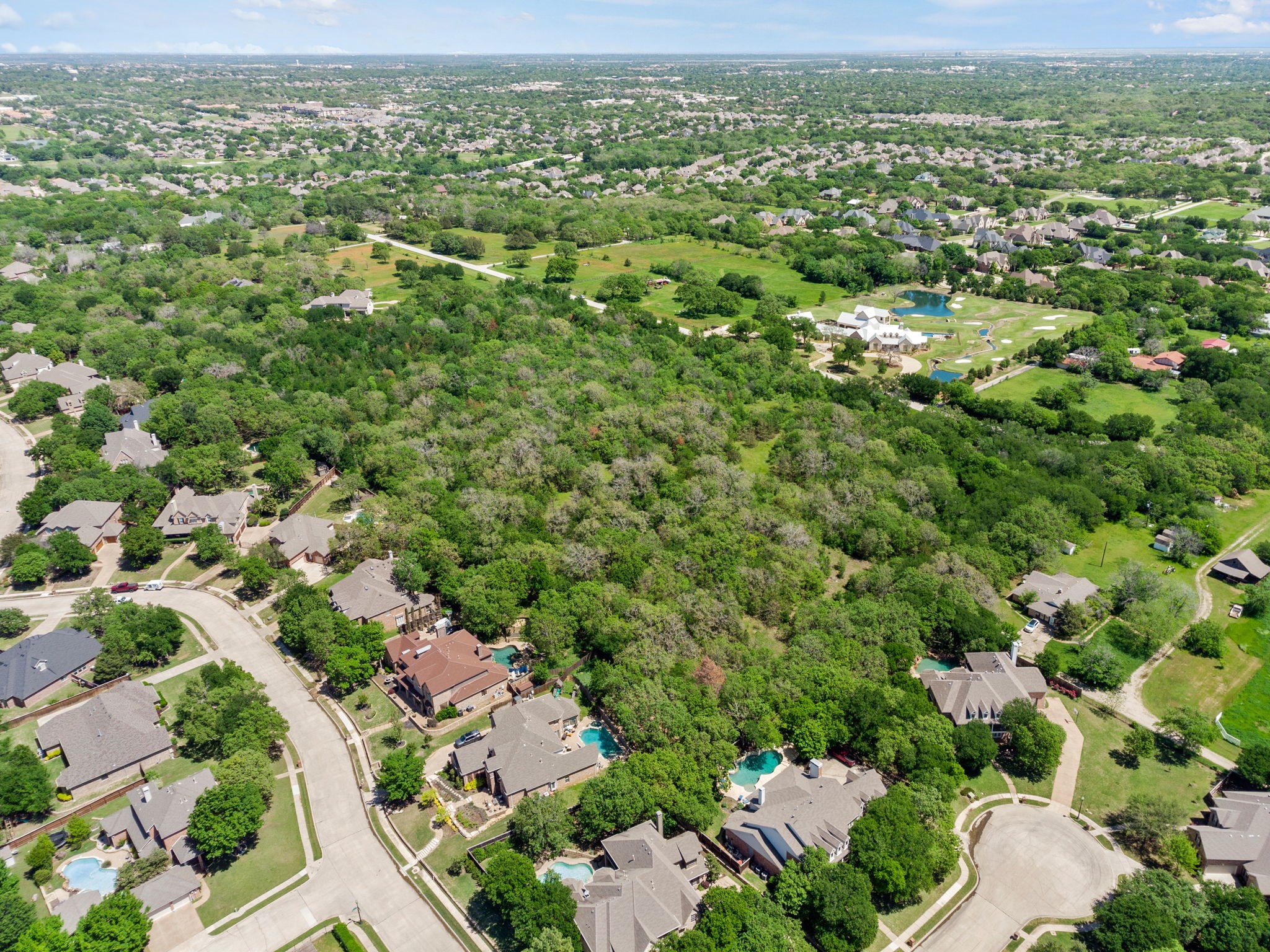 8801 Indian Knoll Trail