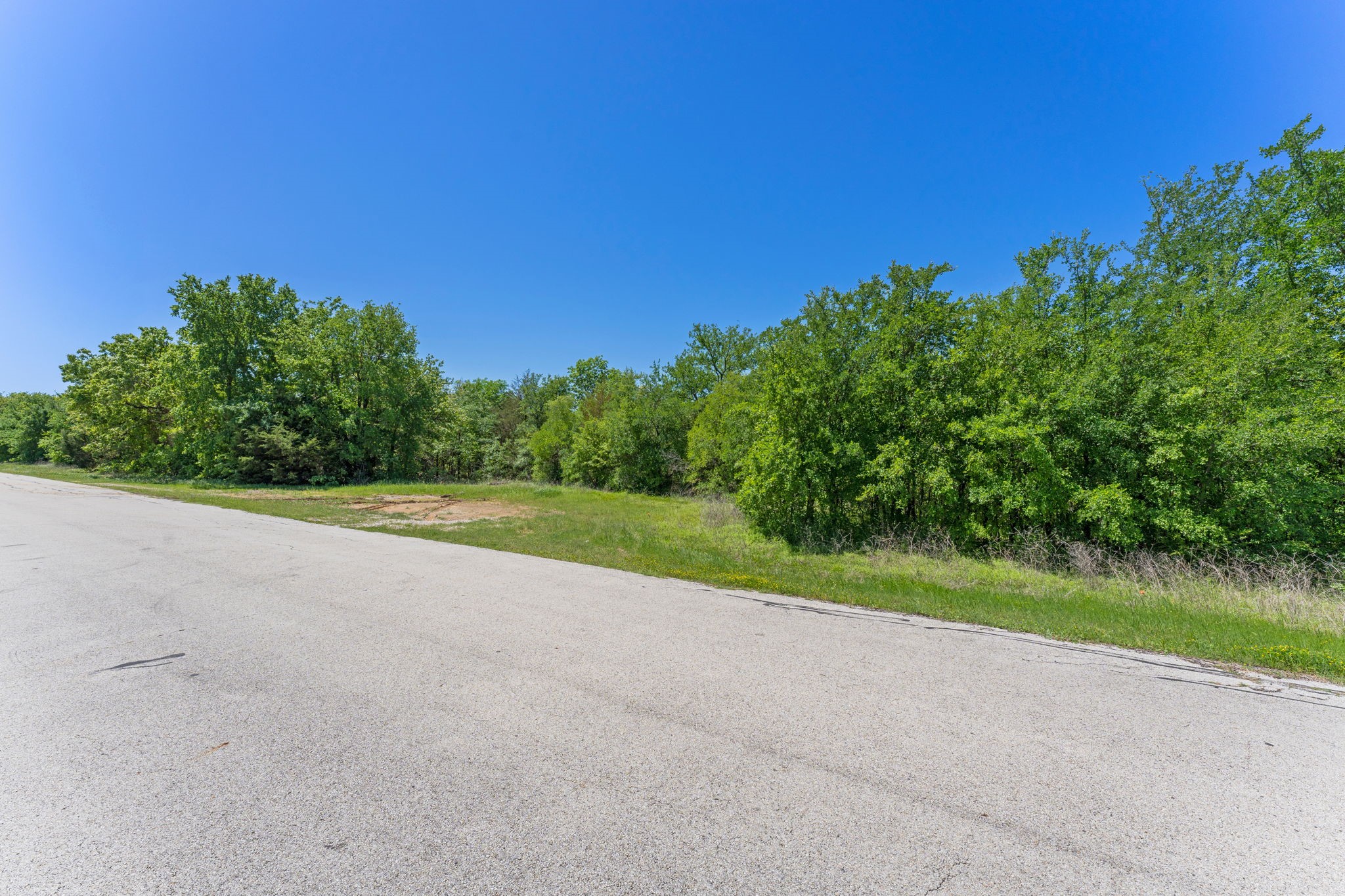 8801 Indian Knoll Trail