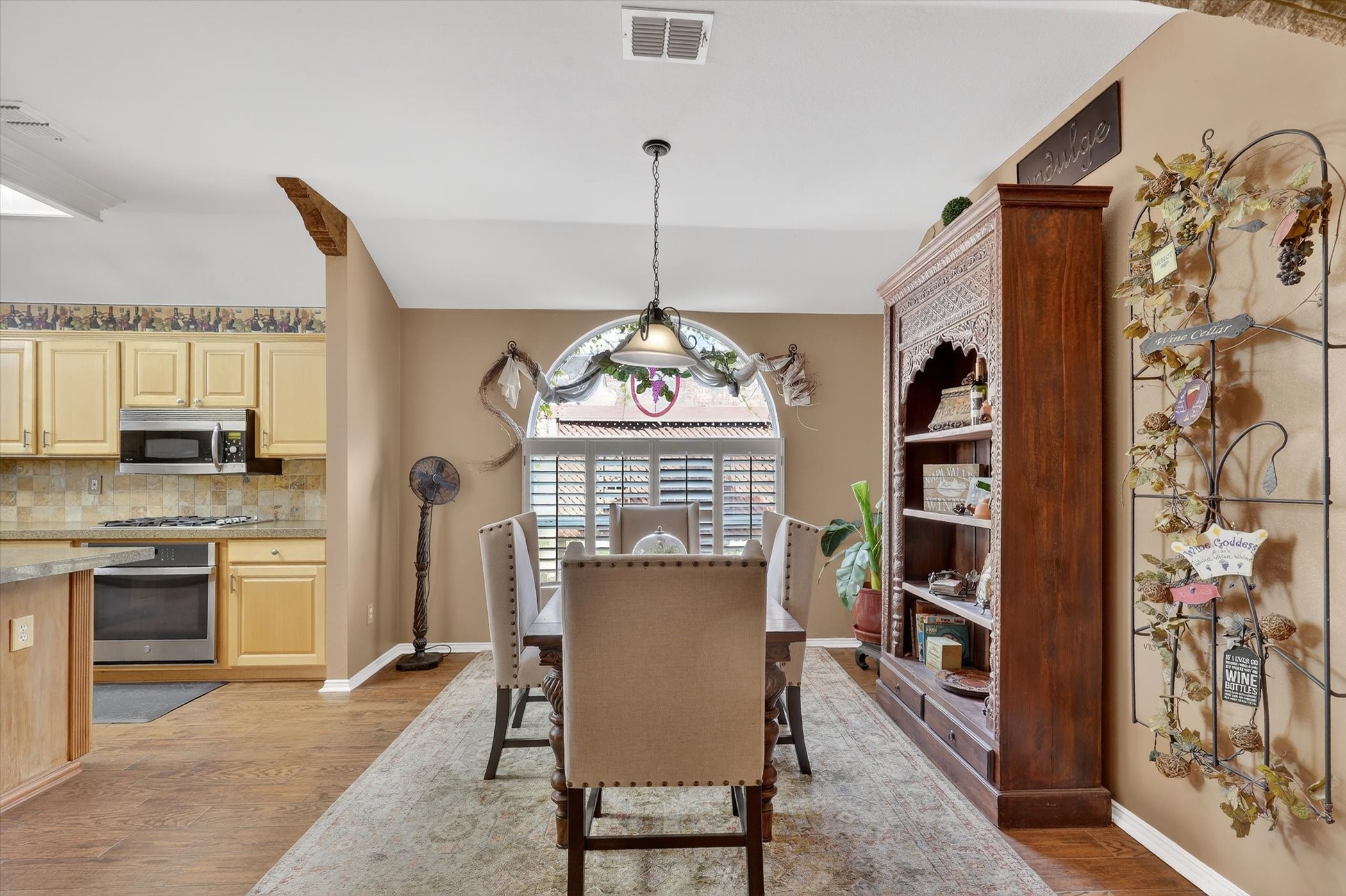 4120 Stone Hollow Way