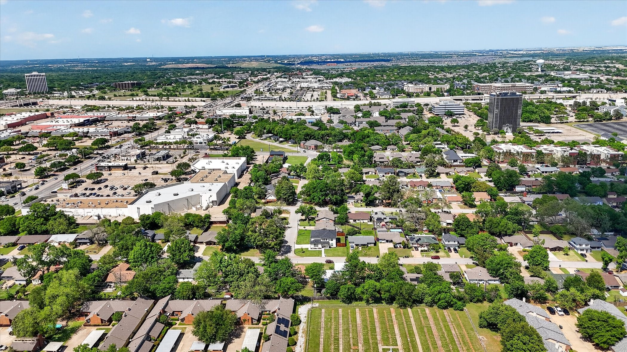 1004 Woodbrook Street