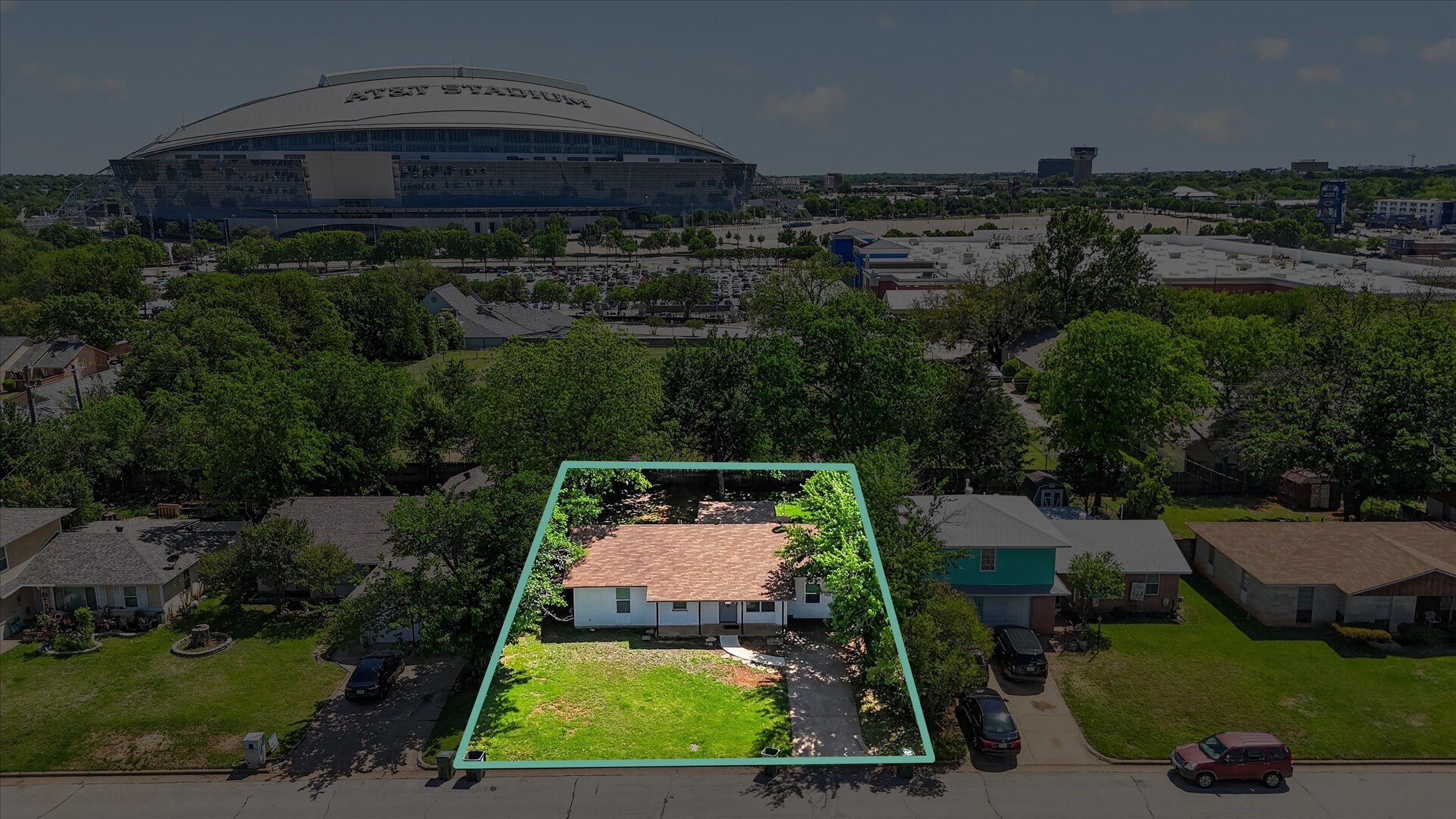 1004 Woodbrook Street