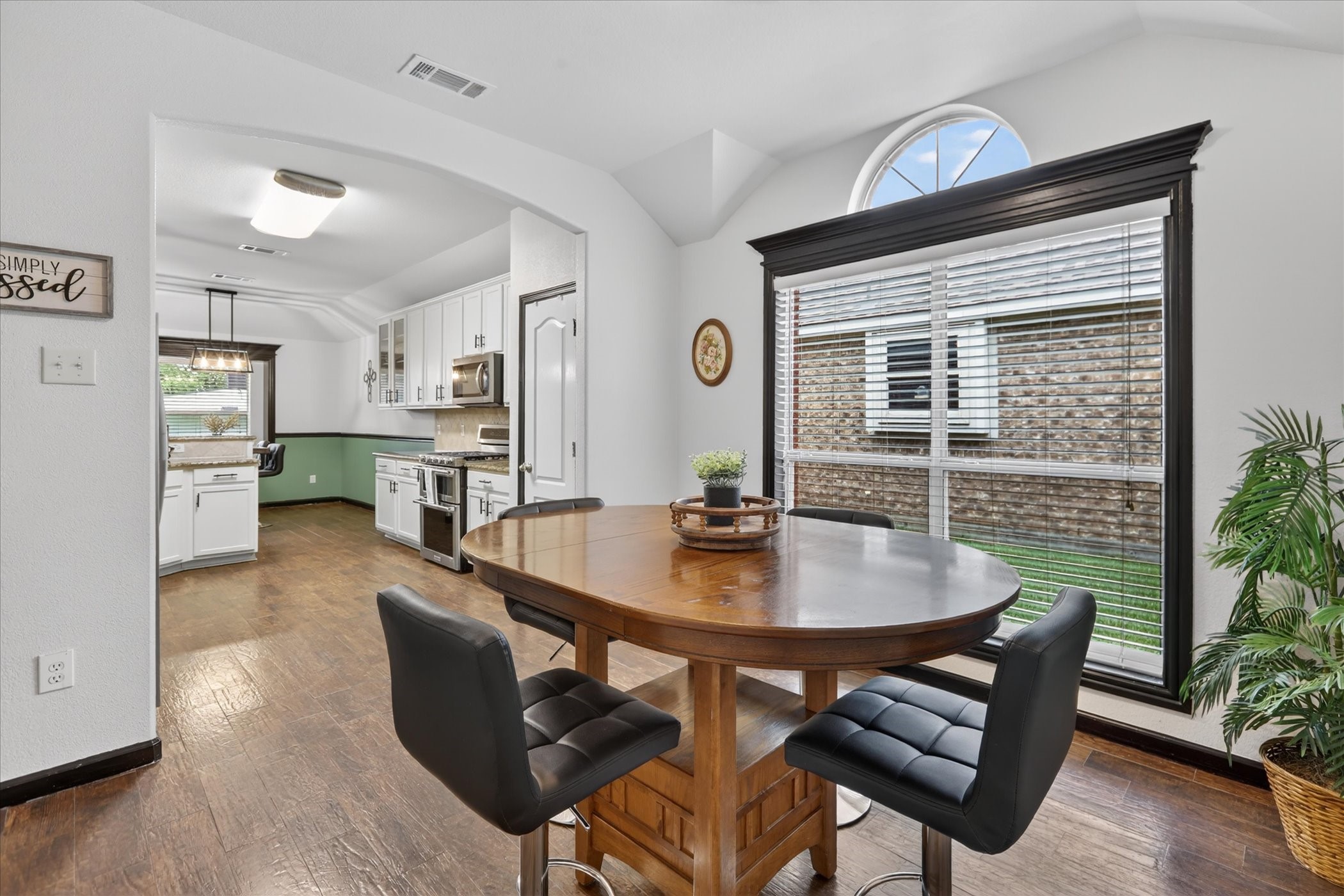 924 Chestnut Lane