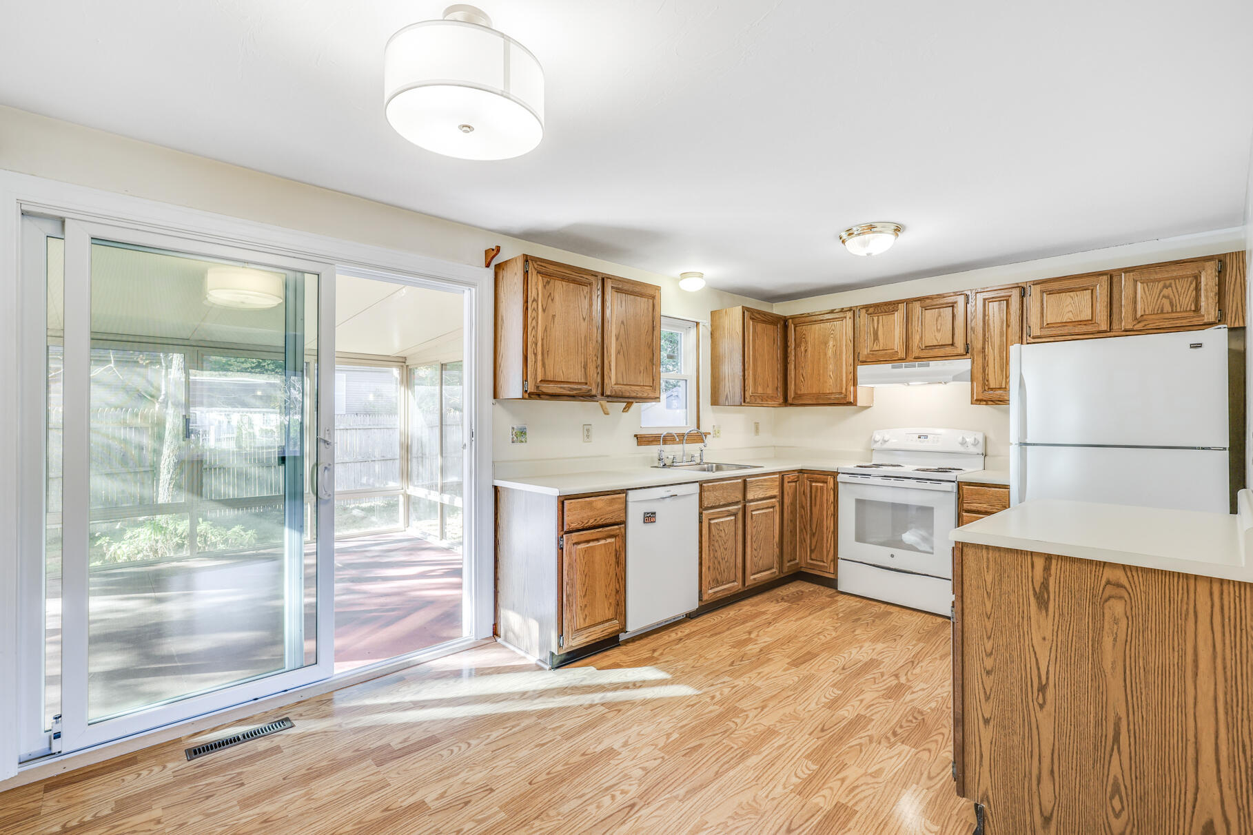 37 Wellesley Circle