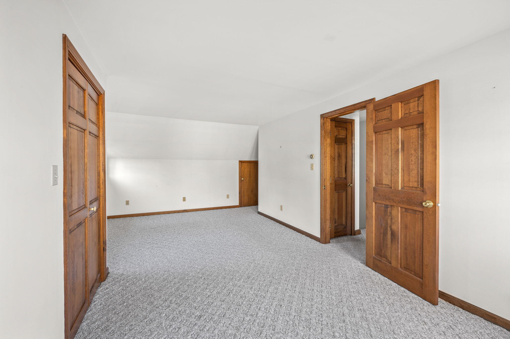 59 Emerald Lane