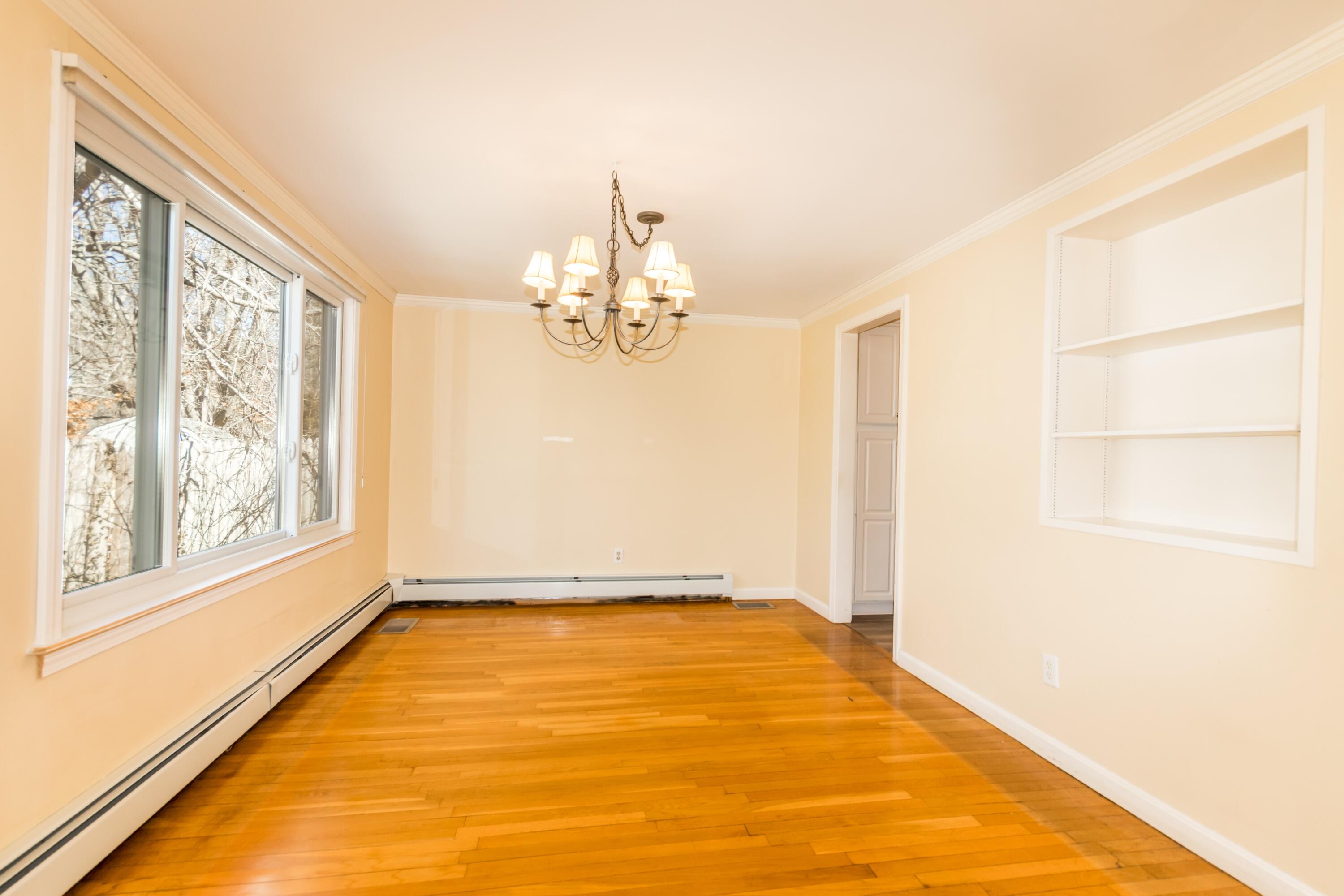 10 Snow Creek Drive