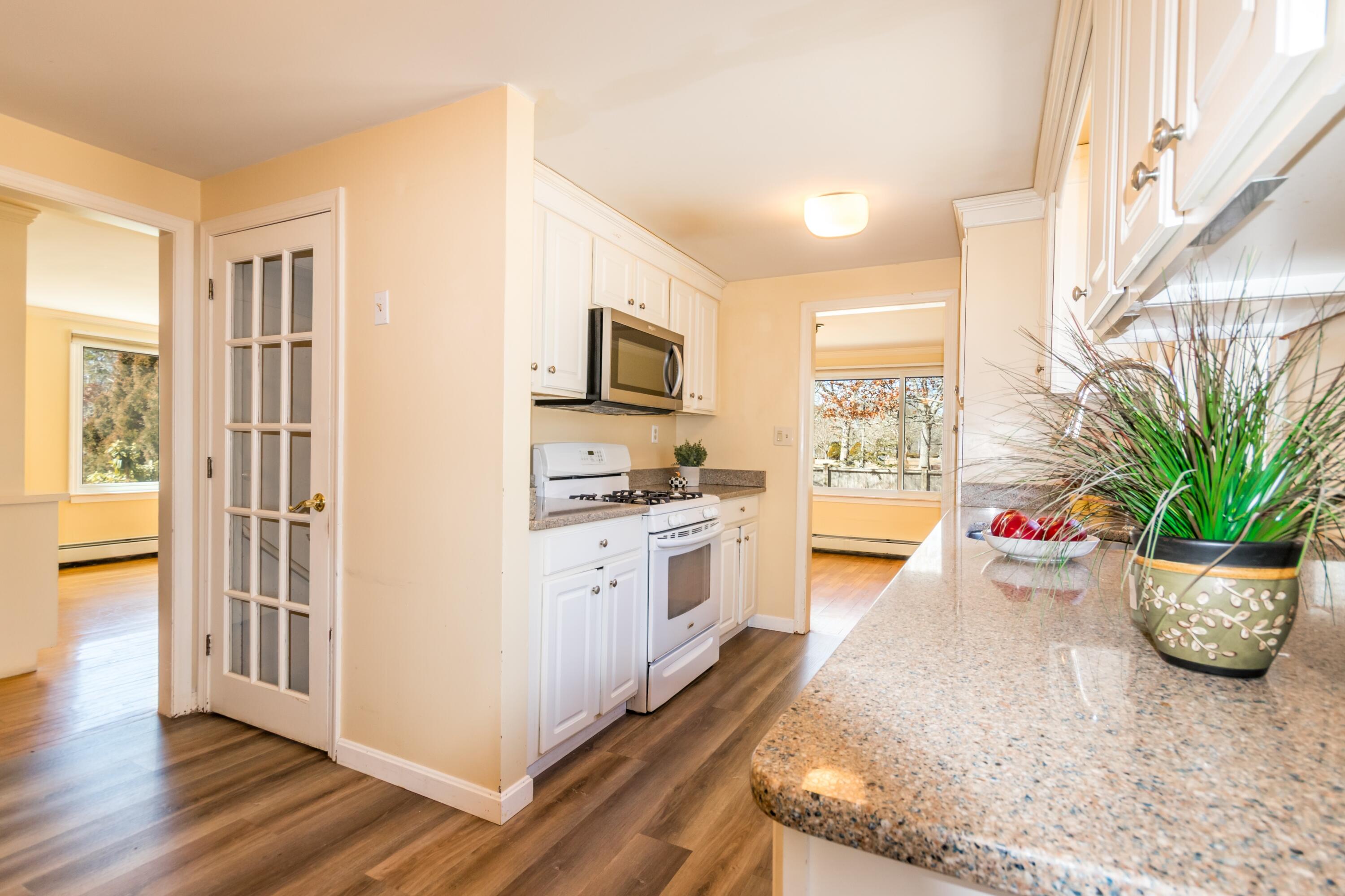10 Snow Creek Drive