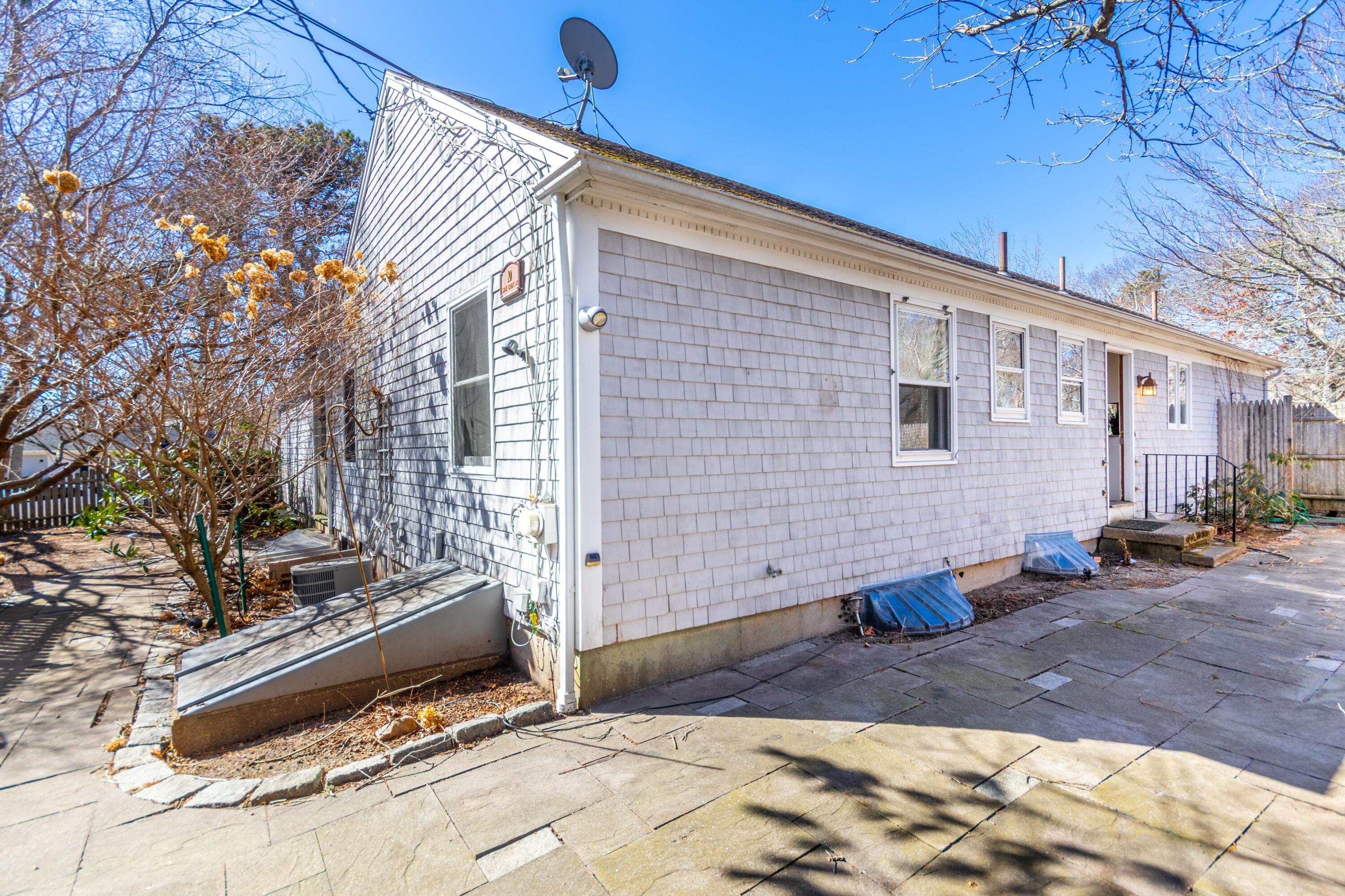 10 Snow Creek Drive