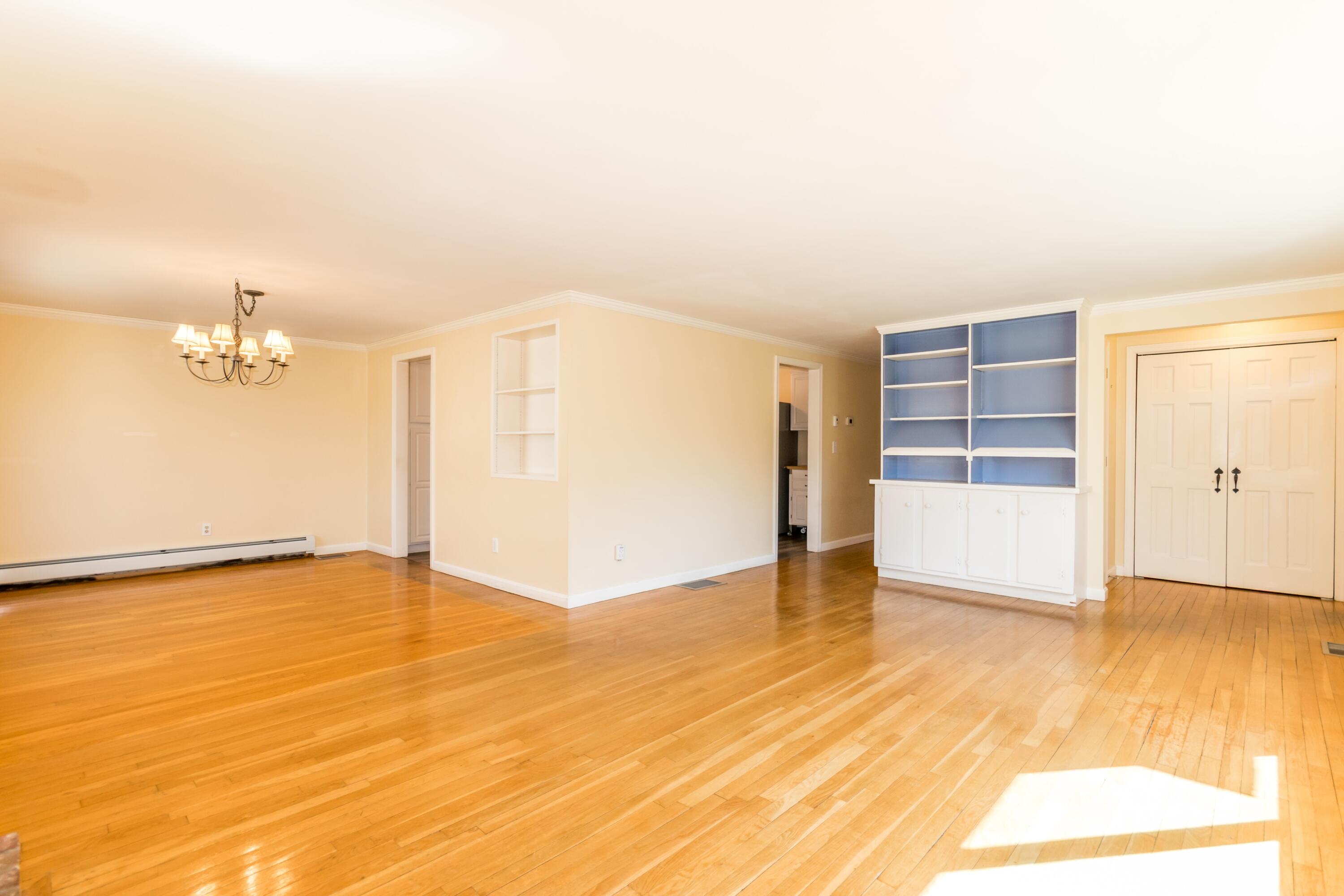 10 Snow Creek Drive
