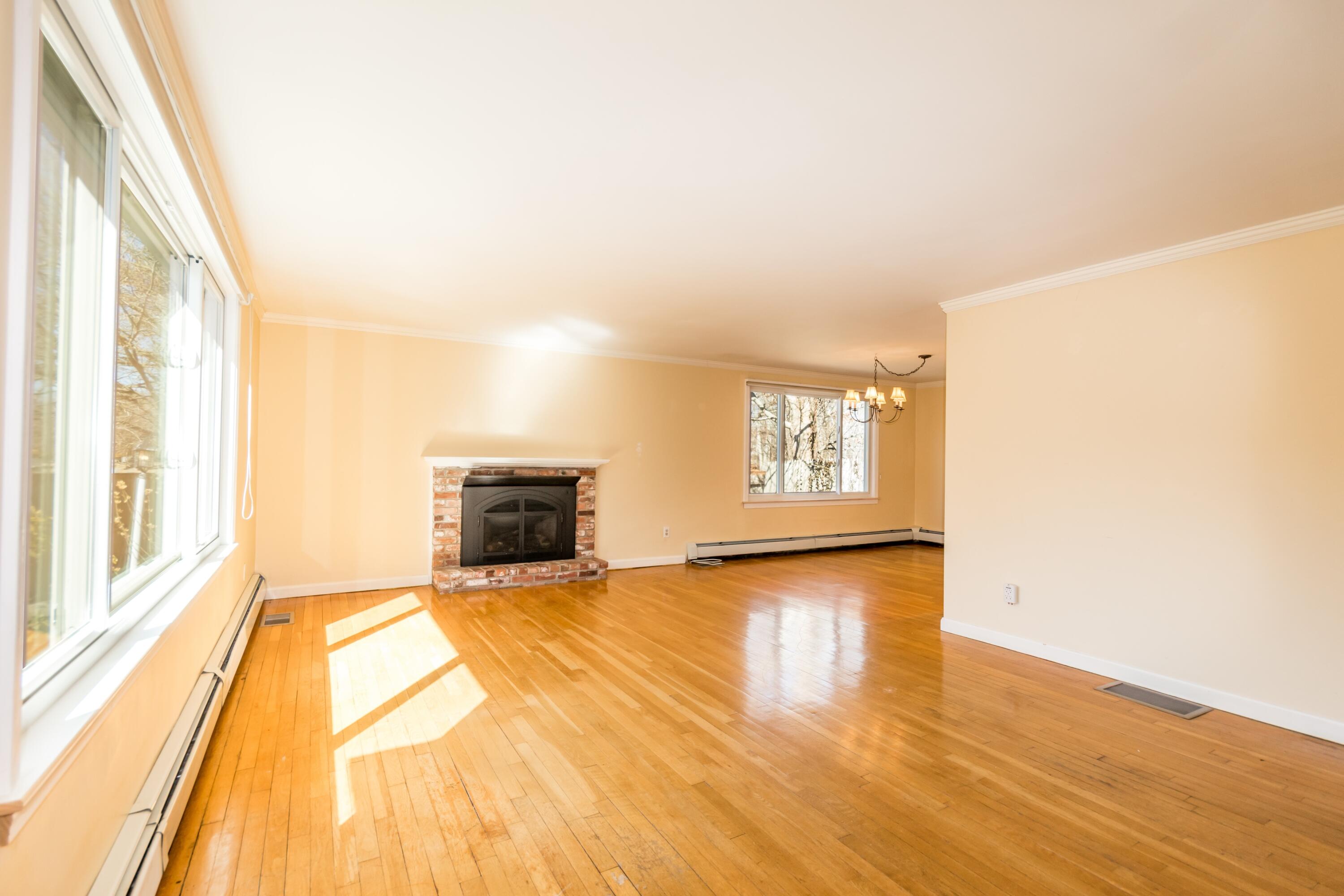 10 Snow Creek Drive