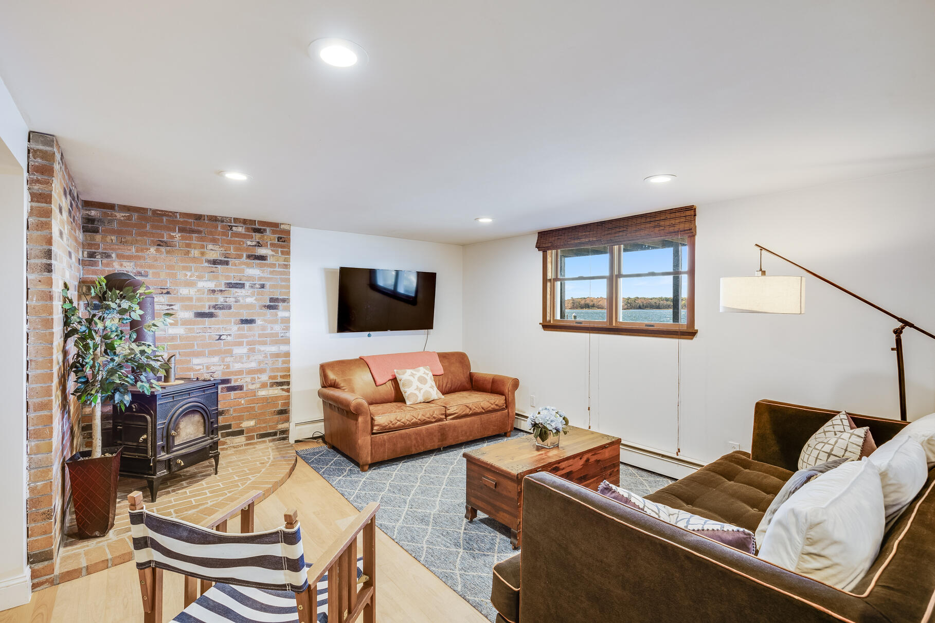 30 Overland Road
