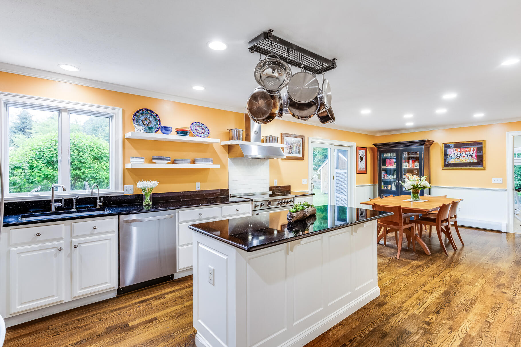 10 Westmoreland Drive