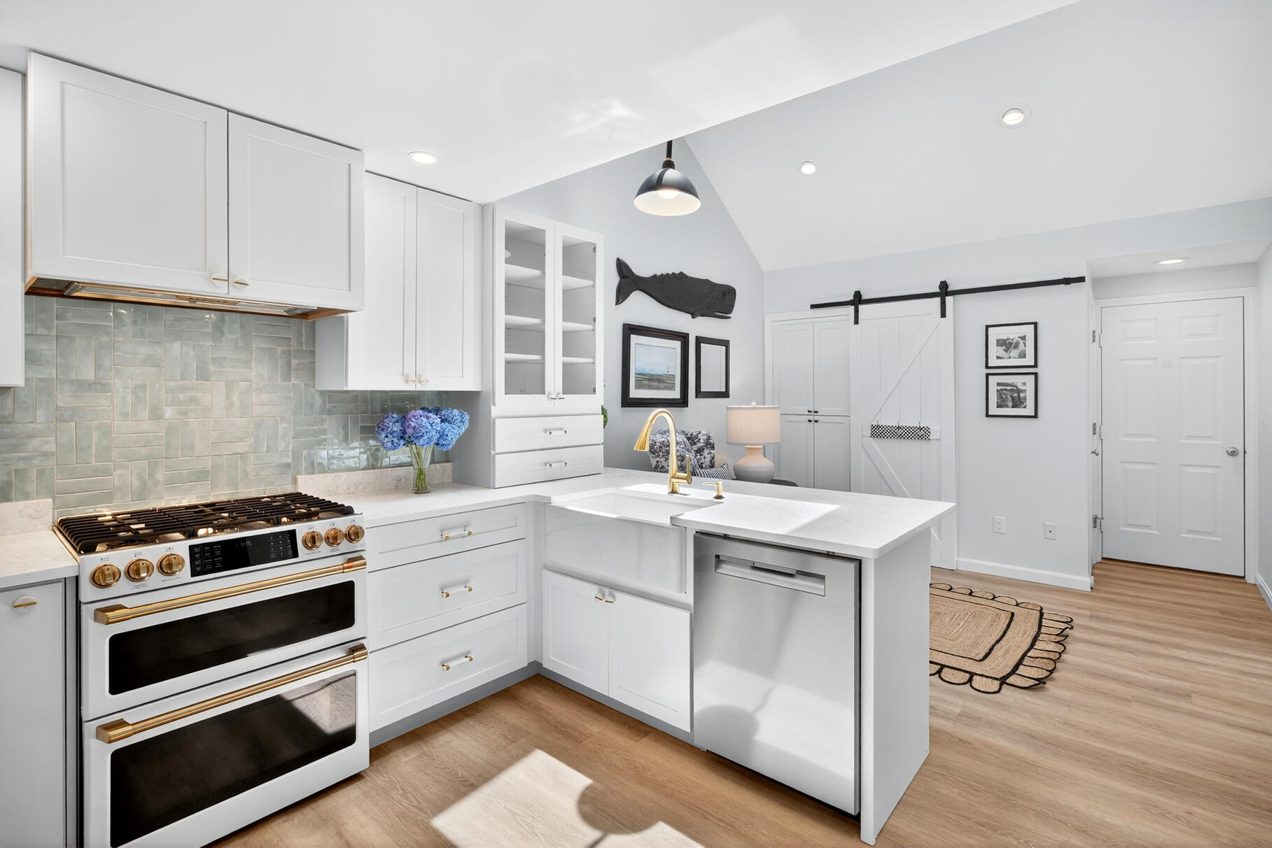 24 Oak Glen Village