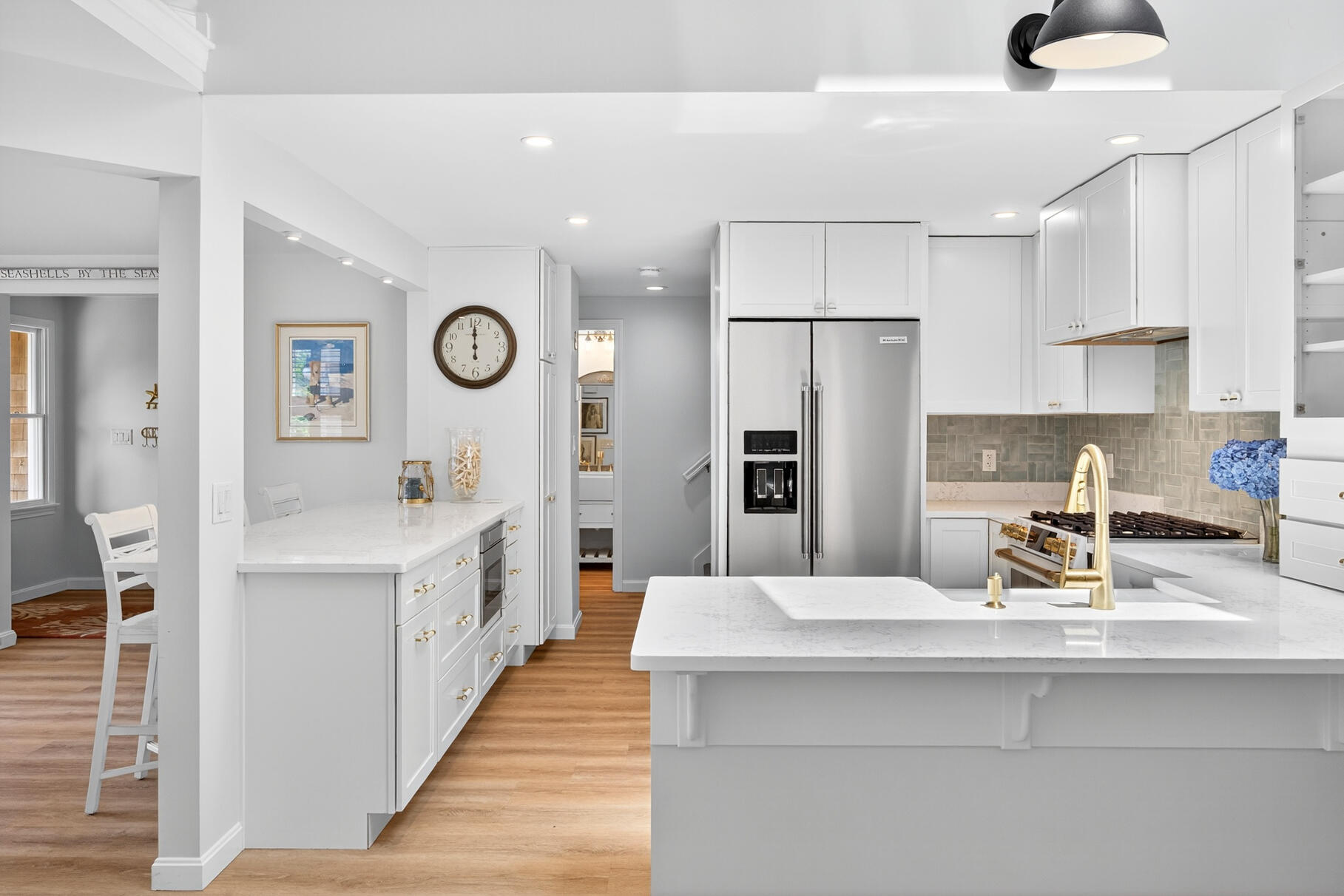 24 Oak Glen Village