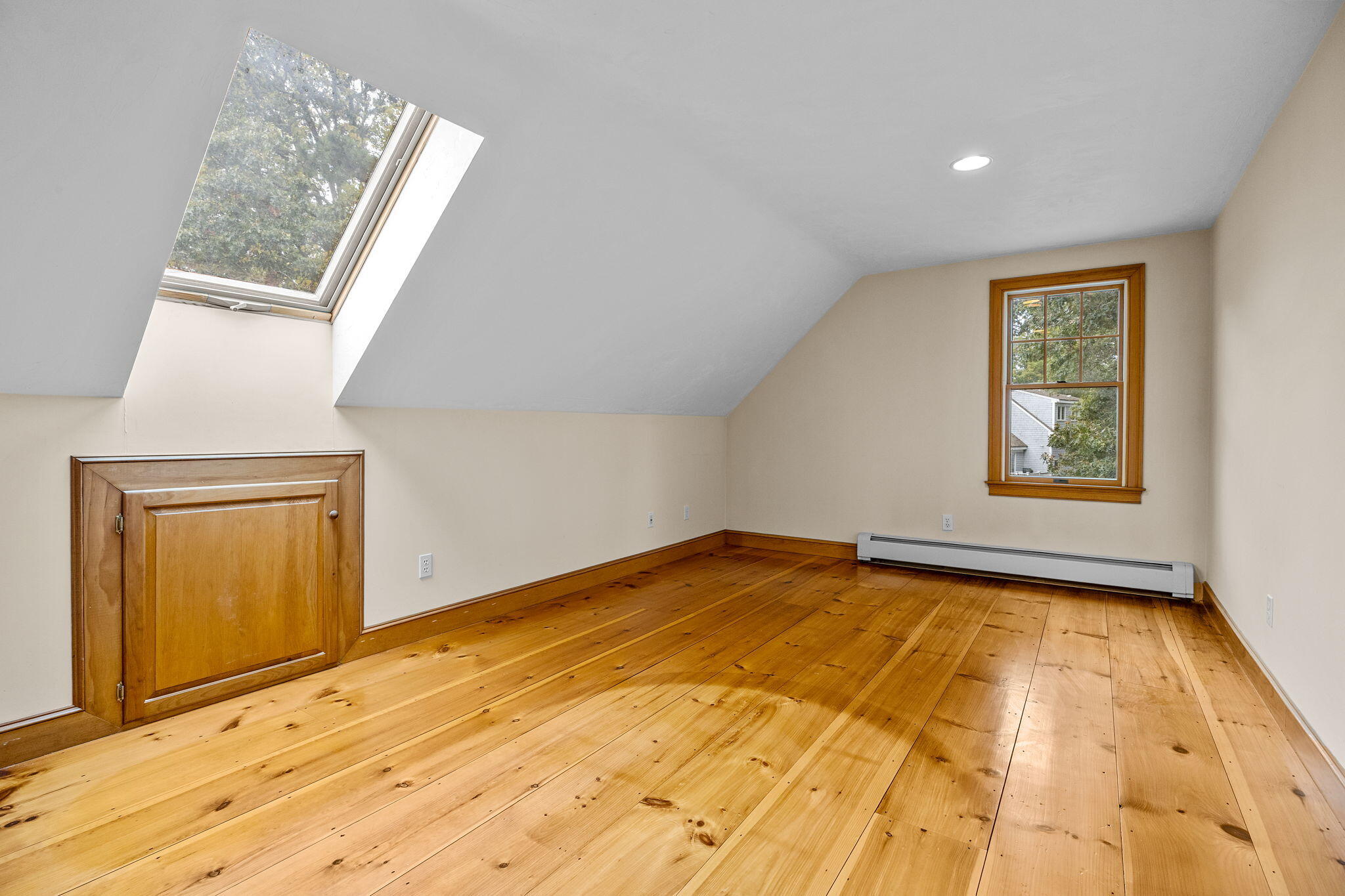 24 Minnetuxet Way