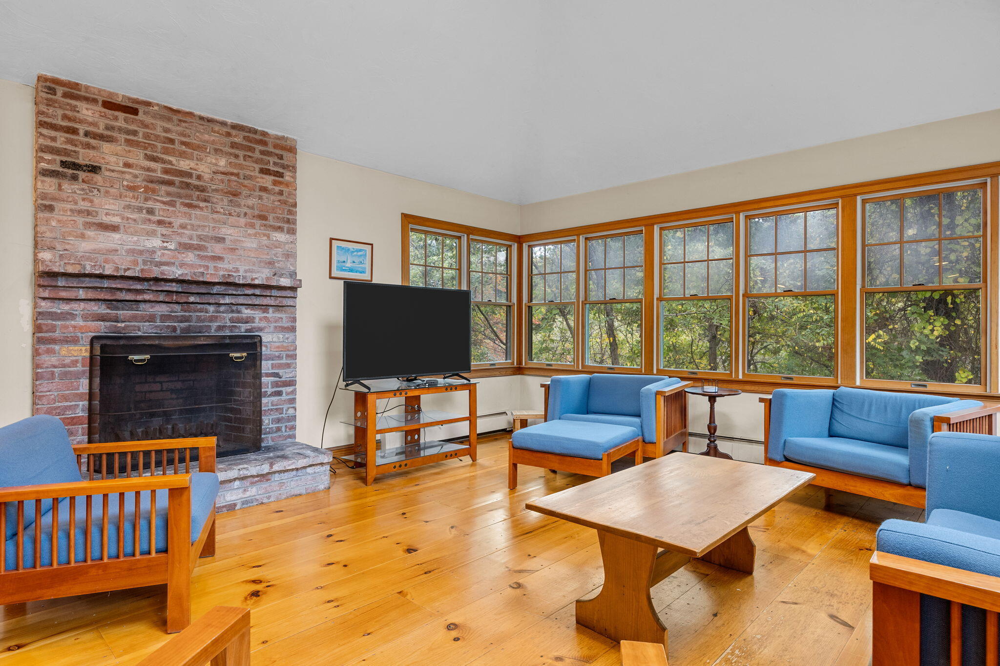 24 Minnetuxet Way