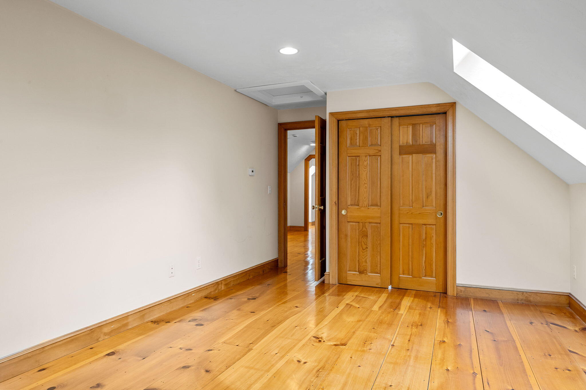24 Minnetuxet Way