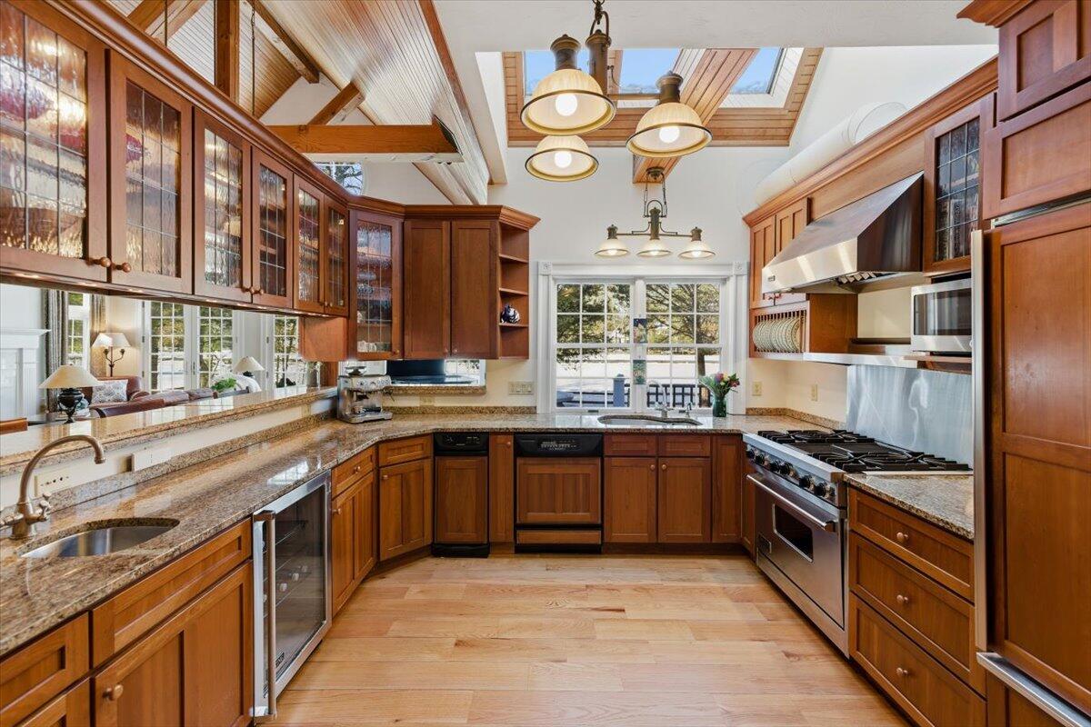 61 Airpark Drive