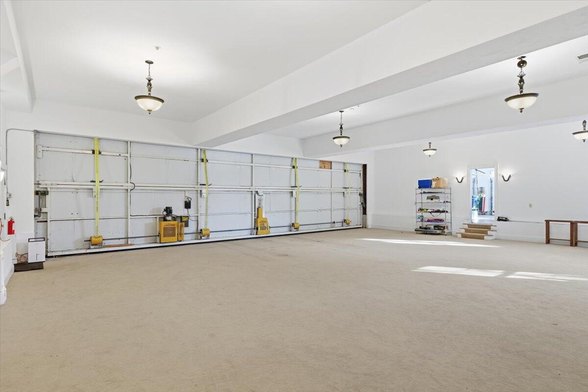 61 Airpark Drive