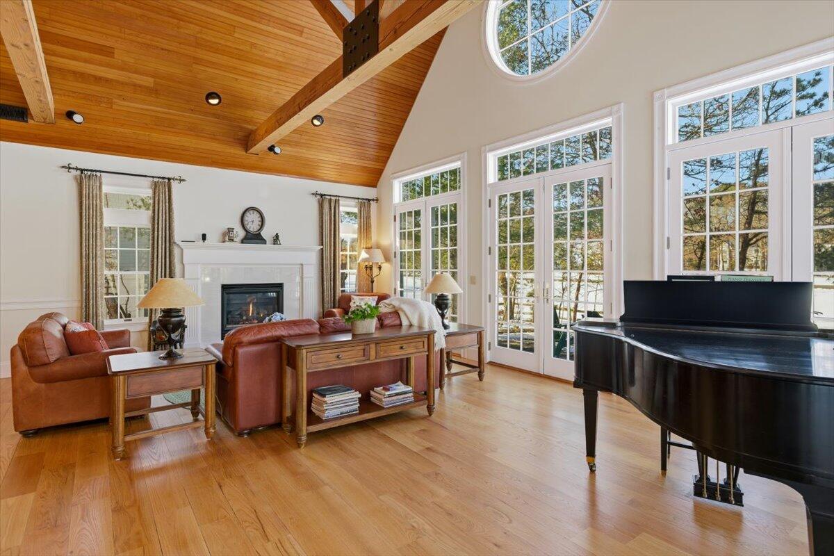 61 Airpark Drive
