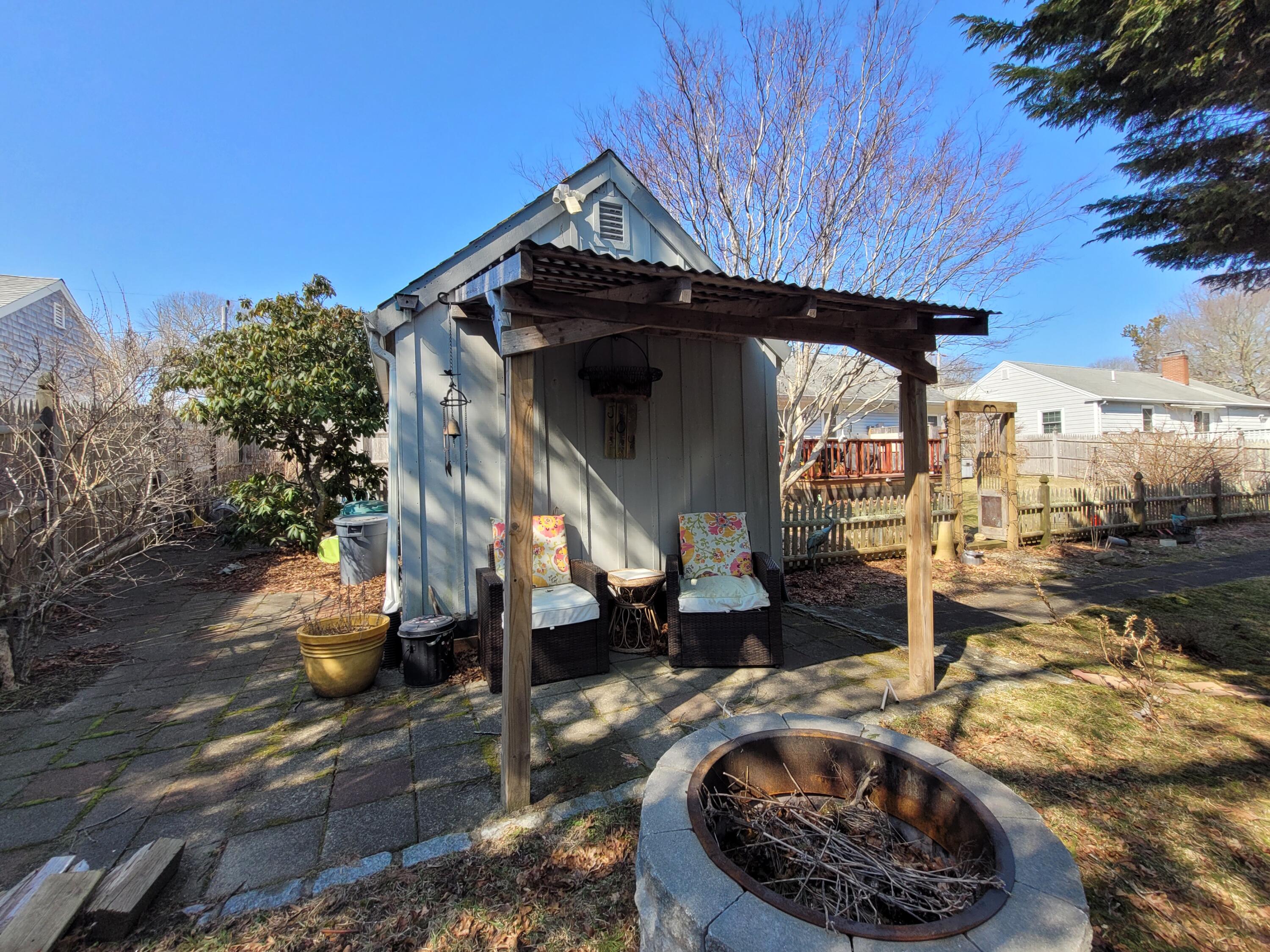 70 Trowbridge Path