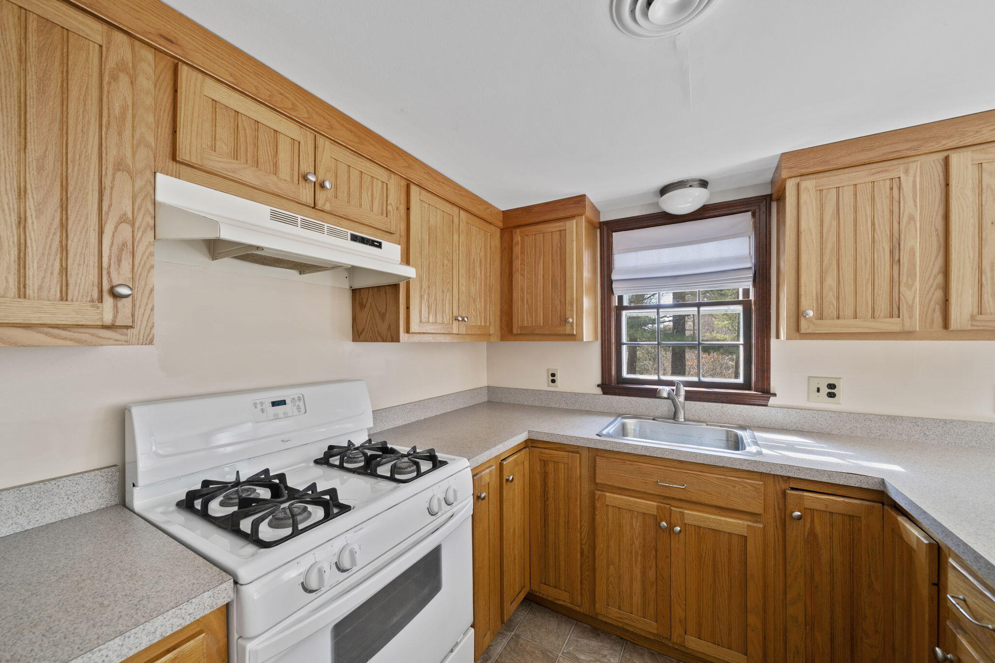 551 Shore Road