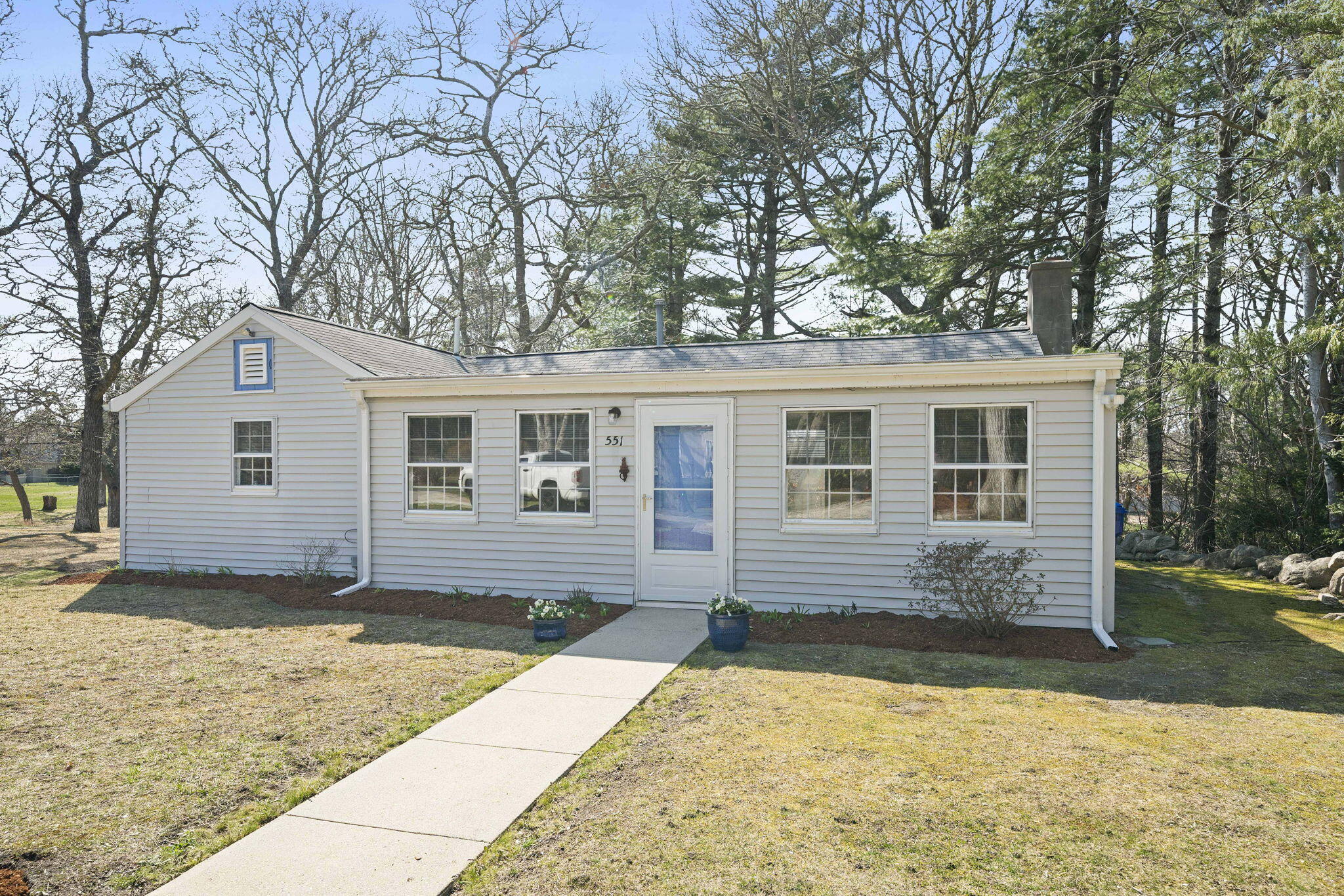 551 Shore Road