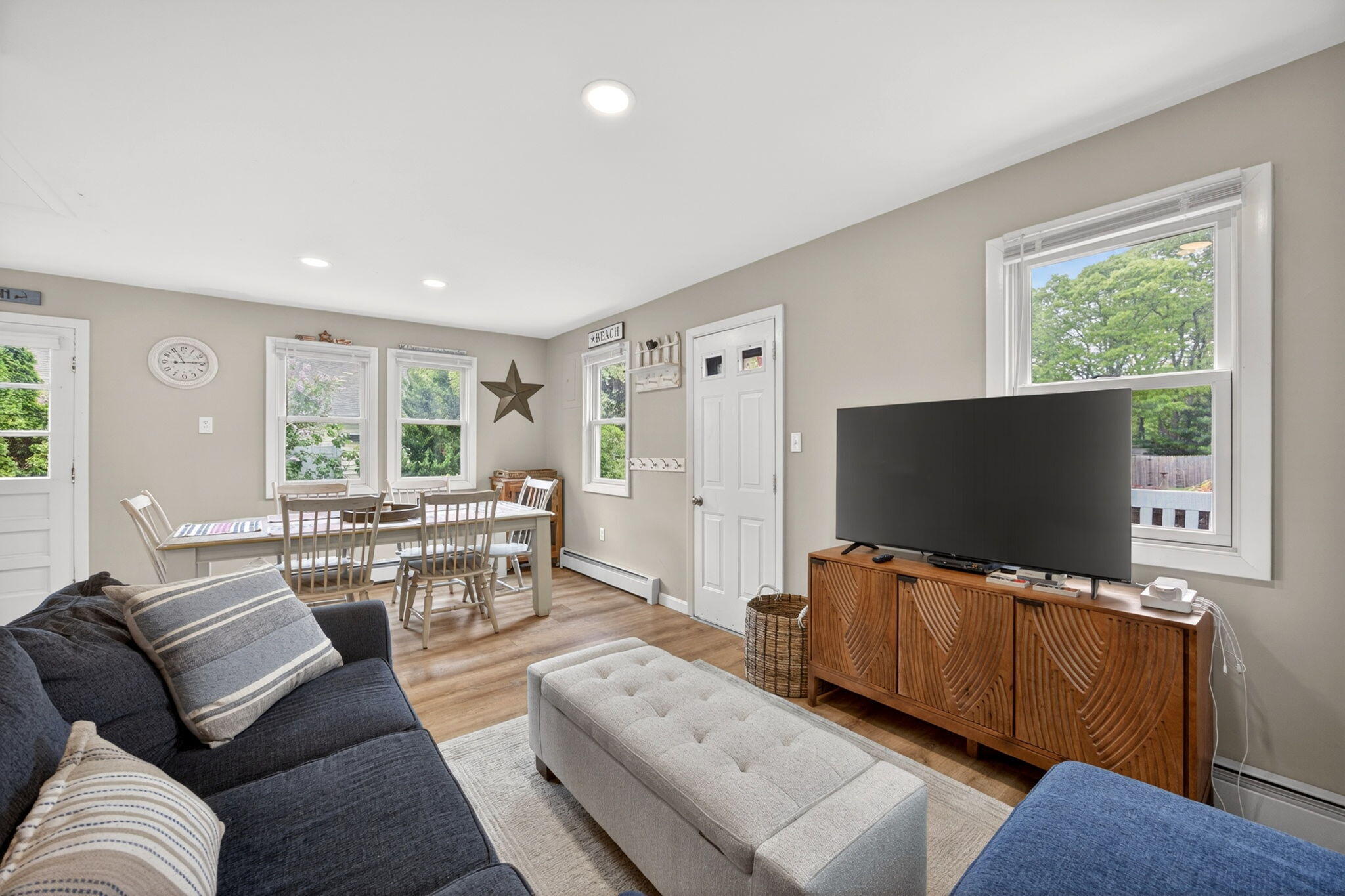 17 Suncrest Drive