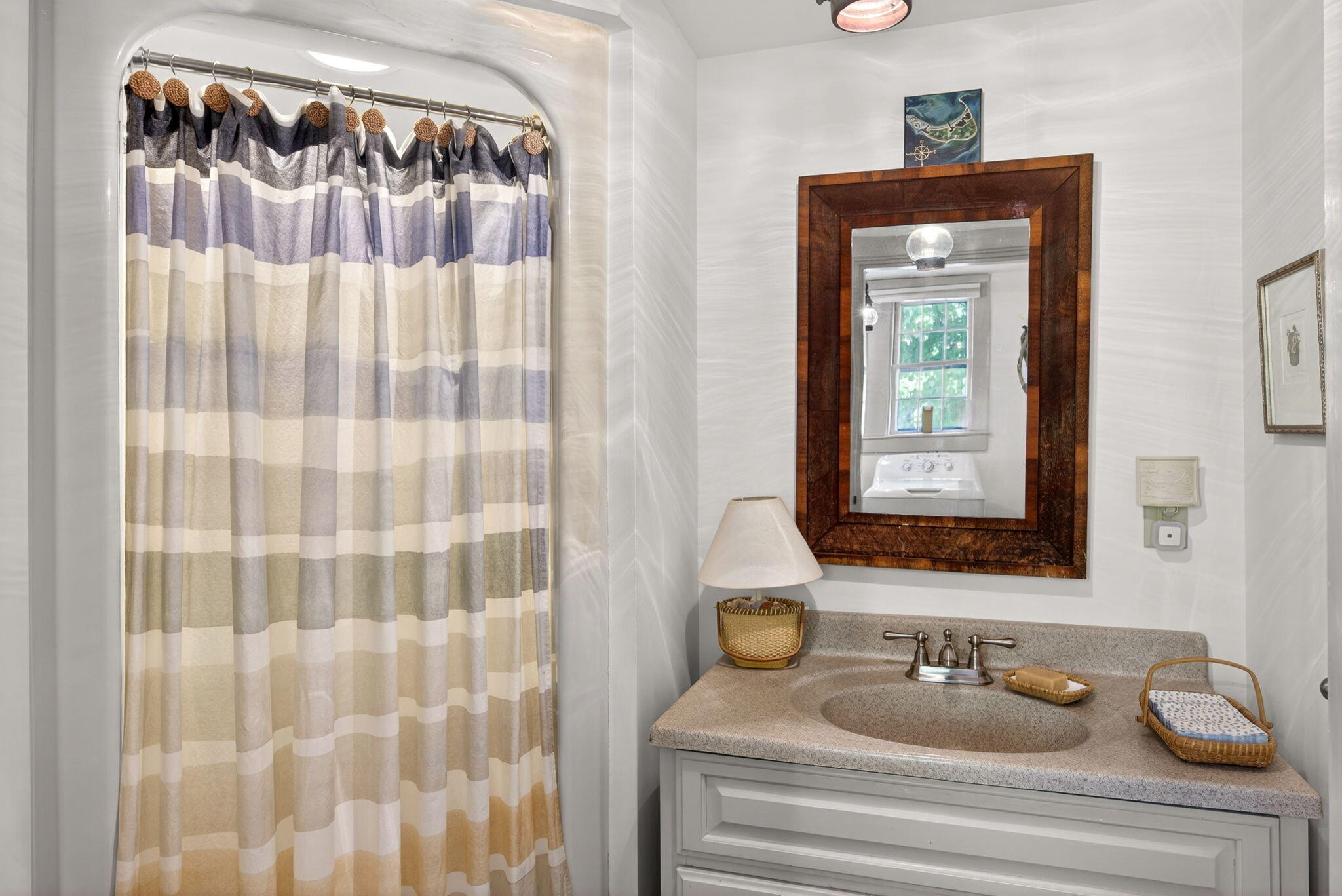 252 Massachusetts 6A