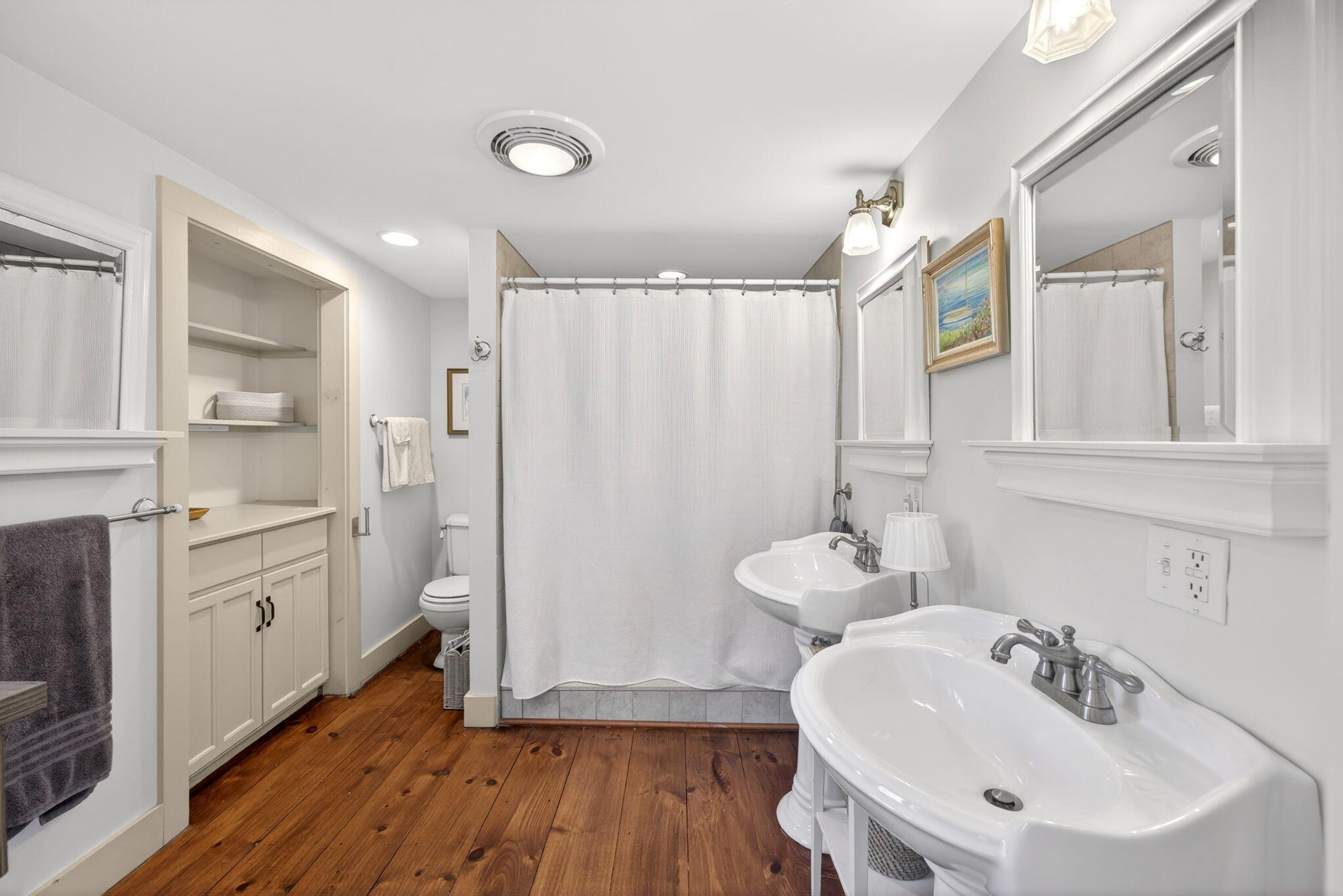 252 Massachusetts 6A