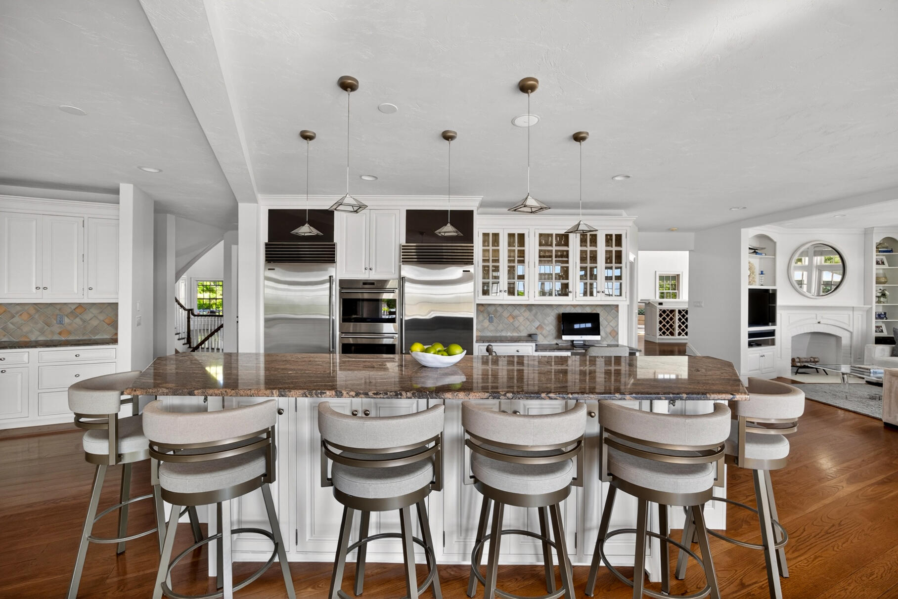 39 Naushon Road S