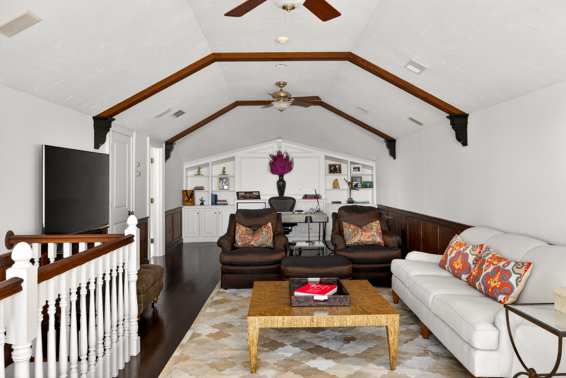 39 Naushon Road S