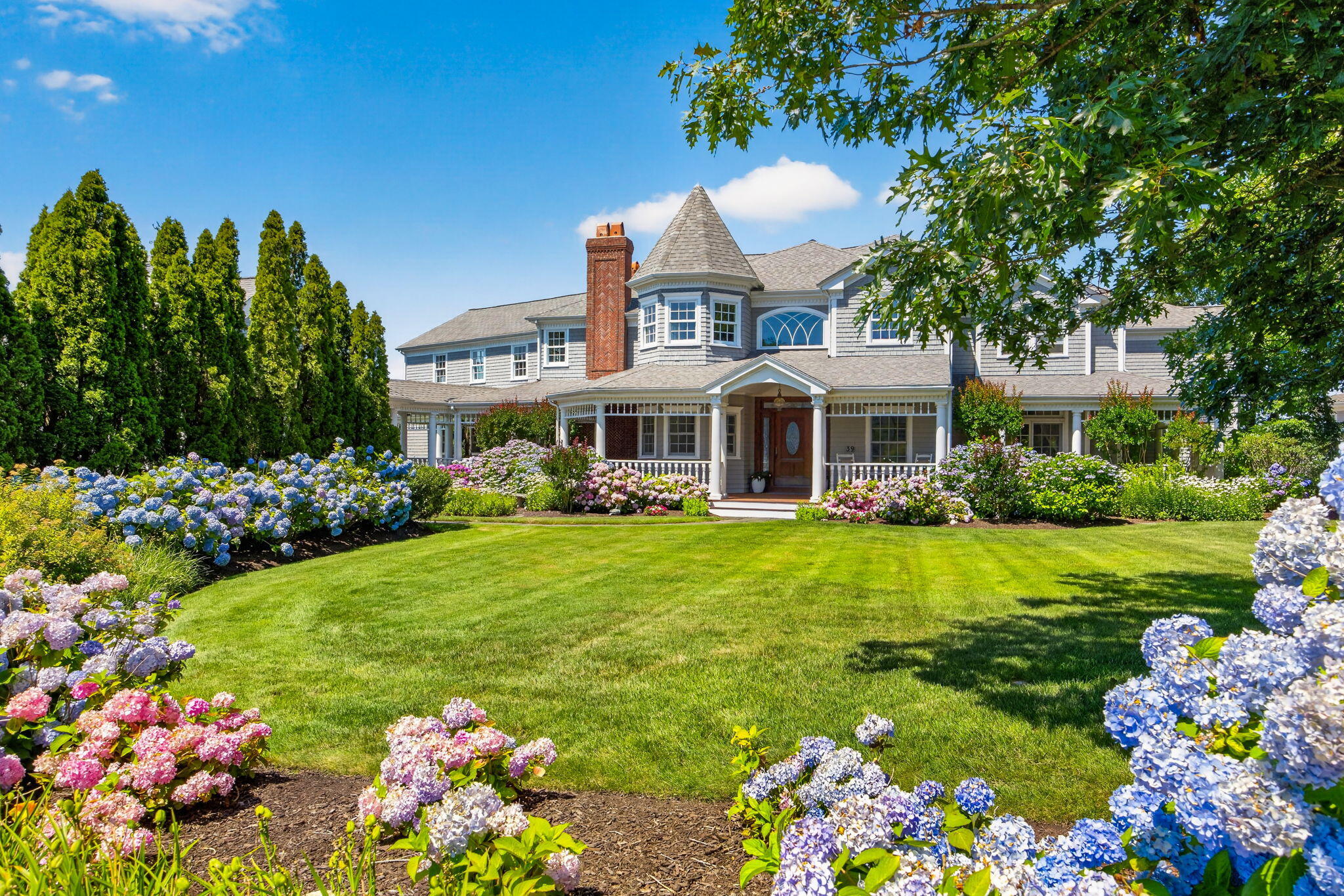 39 Naushon Road S